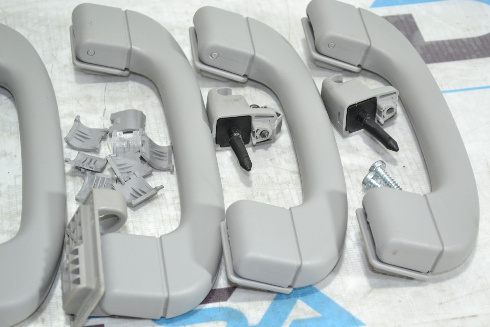 https://ycs.partsauto.market/partsauto-images/thmbs/userImages/b7628e092085f1f91467af1afb6e7630/part/014caee8-88c4-4634-9345-a32c77f12132_1780919220436.jpg