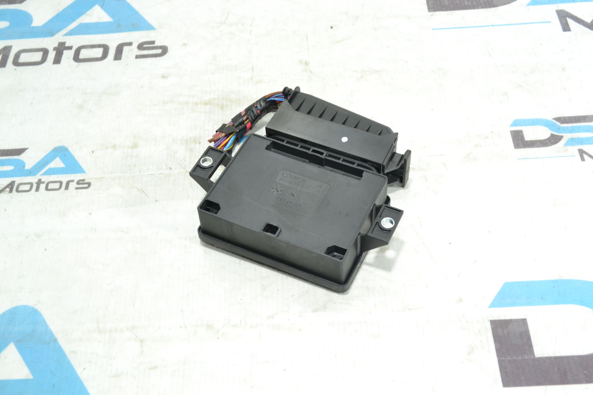 https://ycs.partsauto.market/partsauto-images/thmbs/userImages/b7628e092085f1f91467af1afb6e7630/part/01ced842-2dd0-4a19-a9f2-976d5ebf2f28_1780484111607.jpg
