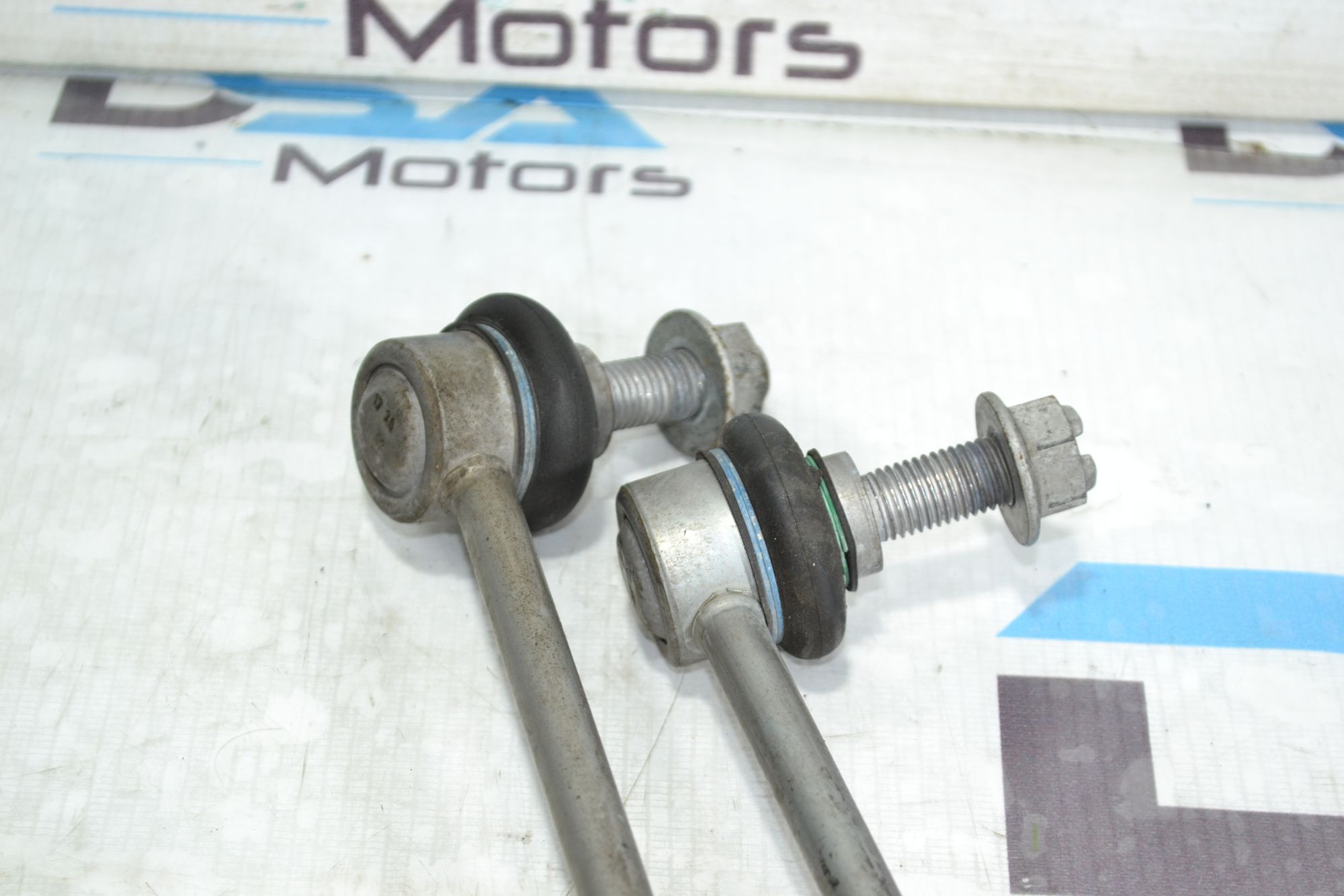 https://ycs.partsauto.market/partsauto-images/thmbs/userImages/b7628e092085f1f91467af1afb6e7630/part/01db0310-64c5-4ed3-ad3c-c69bda5bd183_1781272709324.jpg