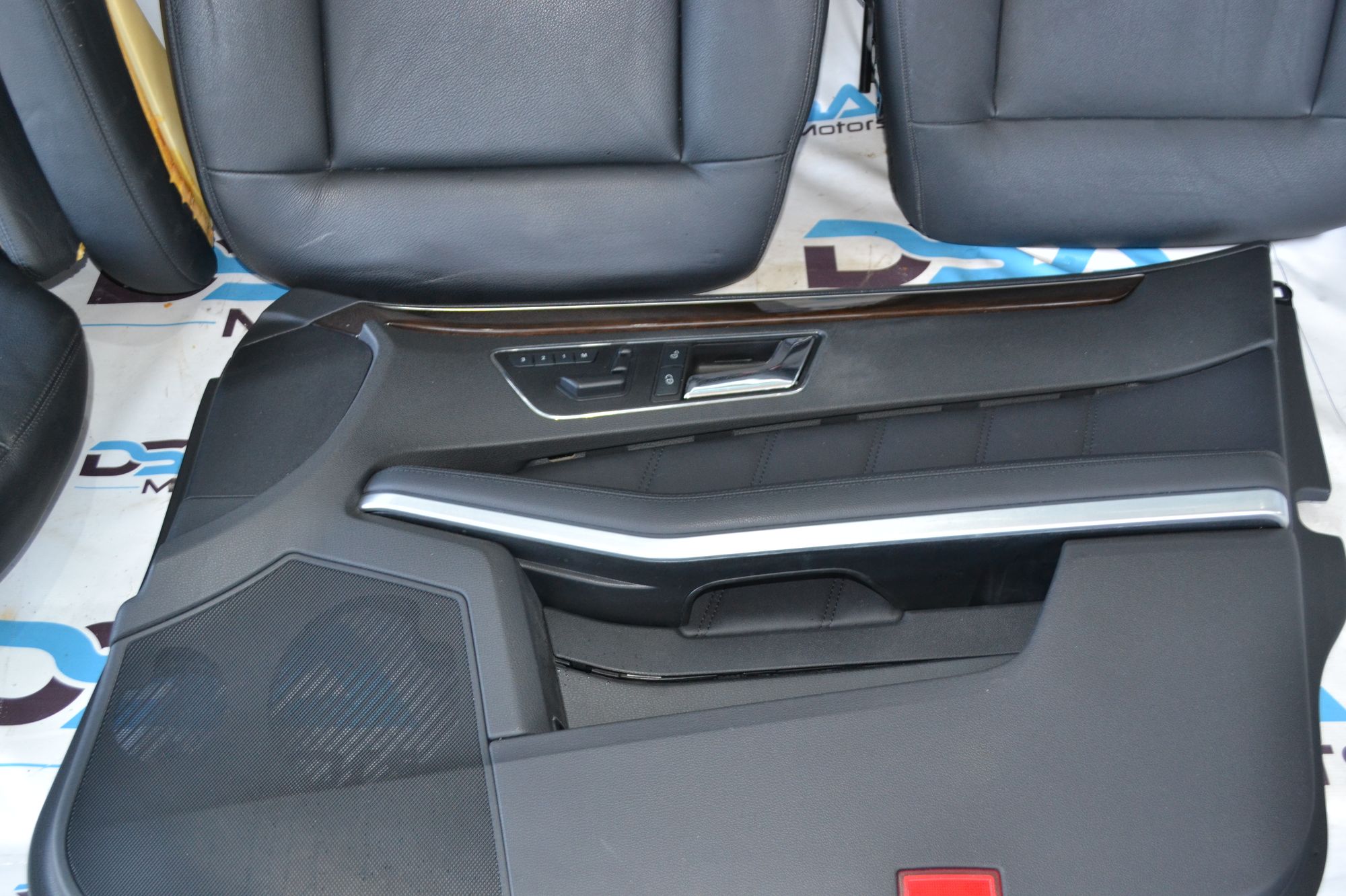 https://ycs.partsauto.market/partsauto-images/thmbs/userImages/b7628e092085f1f91467af1afb6e7630/part/01ec3b6a-c06b-44c2-832c-b0019f65fb28_1783945581728.jpg
