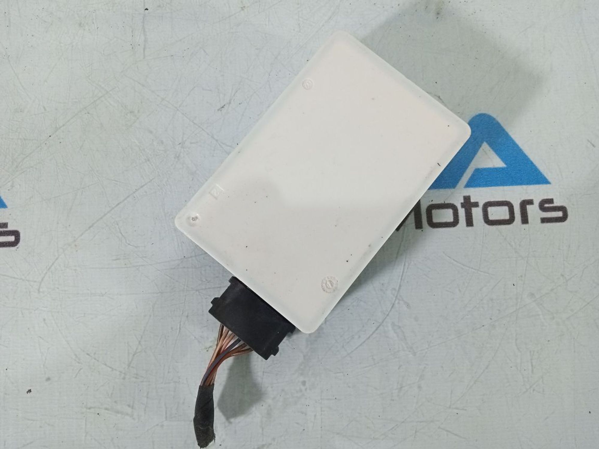 https://ycs.partsauto.market/partsauto-images/thmbs/userImages/b7628e092085f1f91467af1afb6e7630/part/0209bd74-9542-4508-ac07-8f4ff31f7359_1734549113197.jpg