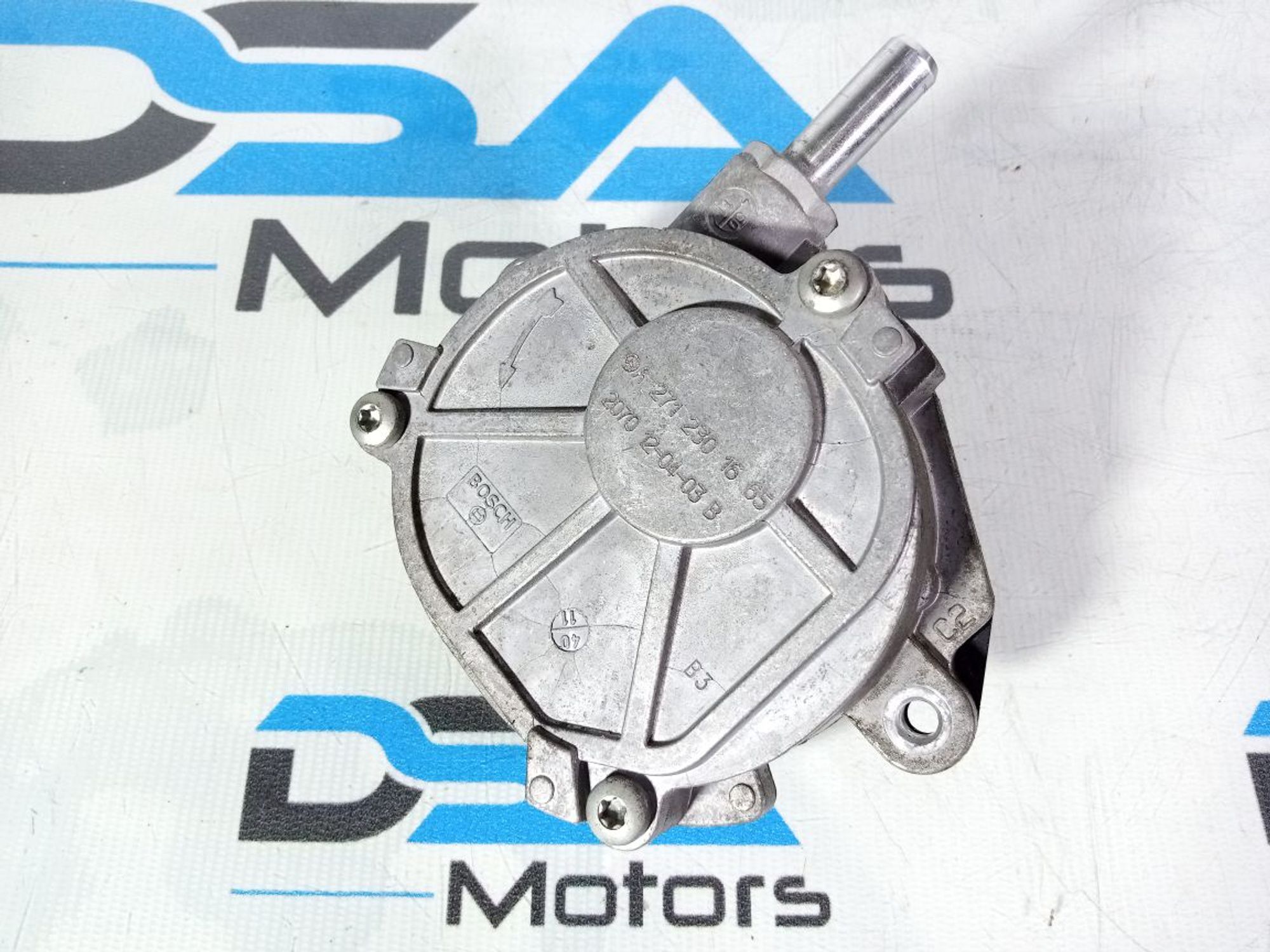 https://ycs.partsauto.market/partsauto-images/thmbs/userImages/b7628e092085f1f91467af1afb6e7630/part/02959673-1f90-42d5-bfcb-f6b659032ad3_1742013929869.jpg