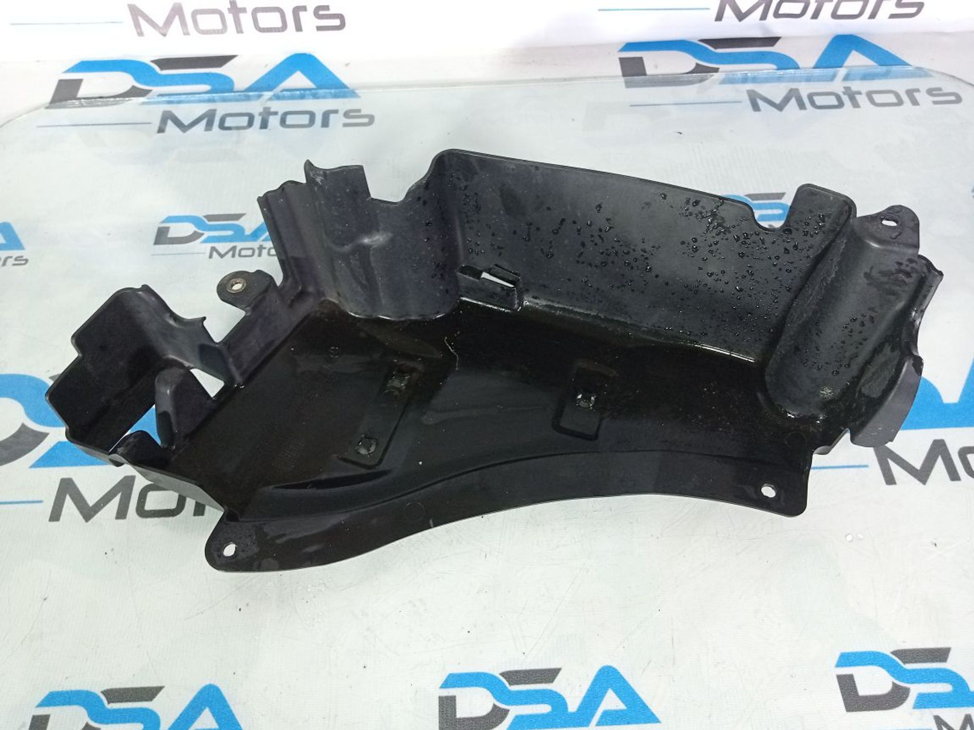 https://ycs.partsauto.market/partsauto-images/thmbs/userImages/b7628e092085f1f91467af1afb6e7630/part/035c6dfe-70e9-4719-a025-2e9c8fde3680_1740904824313.jpg