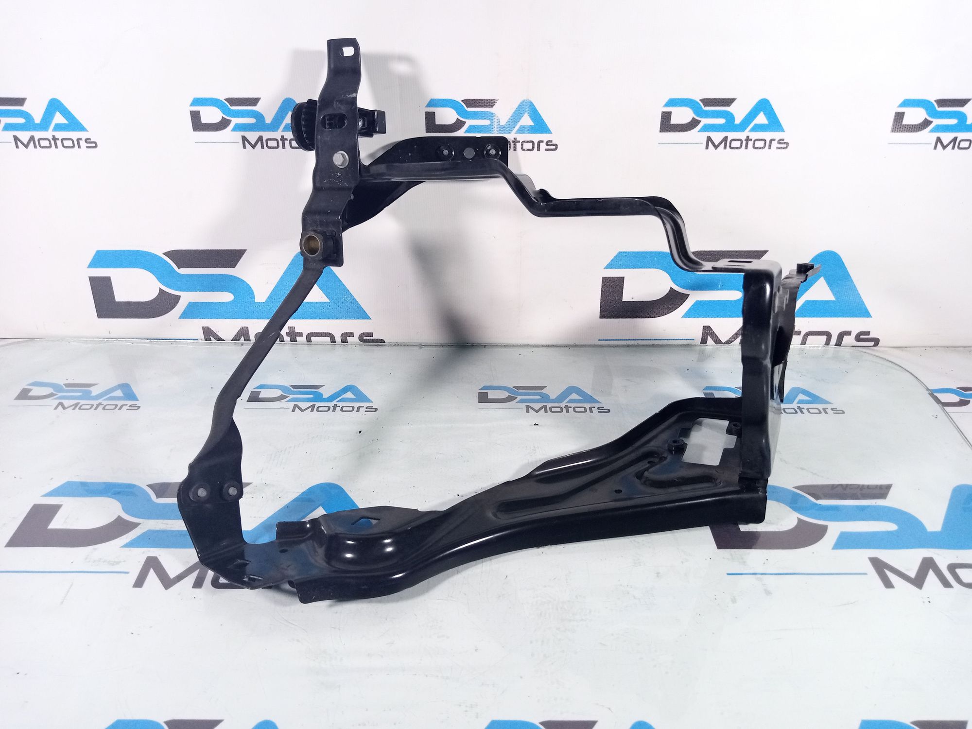 https://ycs.partsauto.market/partsauto-images/thmbs/userImages/b7628e092085f1f91467af1afb6e7630/part/03a5263a-c67d-4366-bd04-2ad8e7bf05f9_1720174642054.jpg