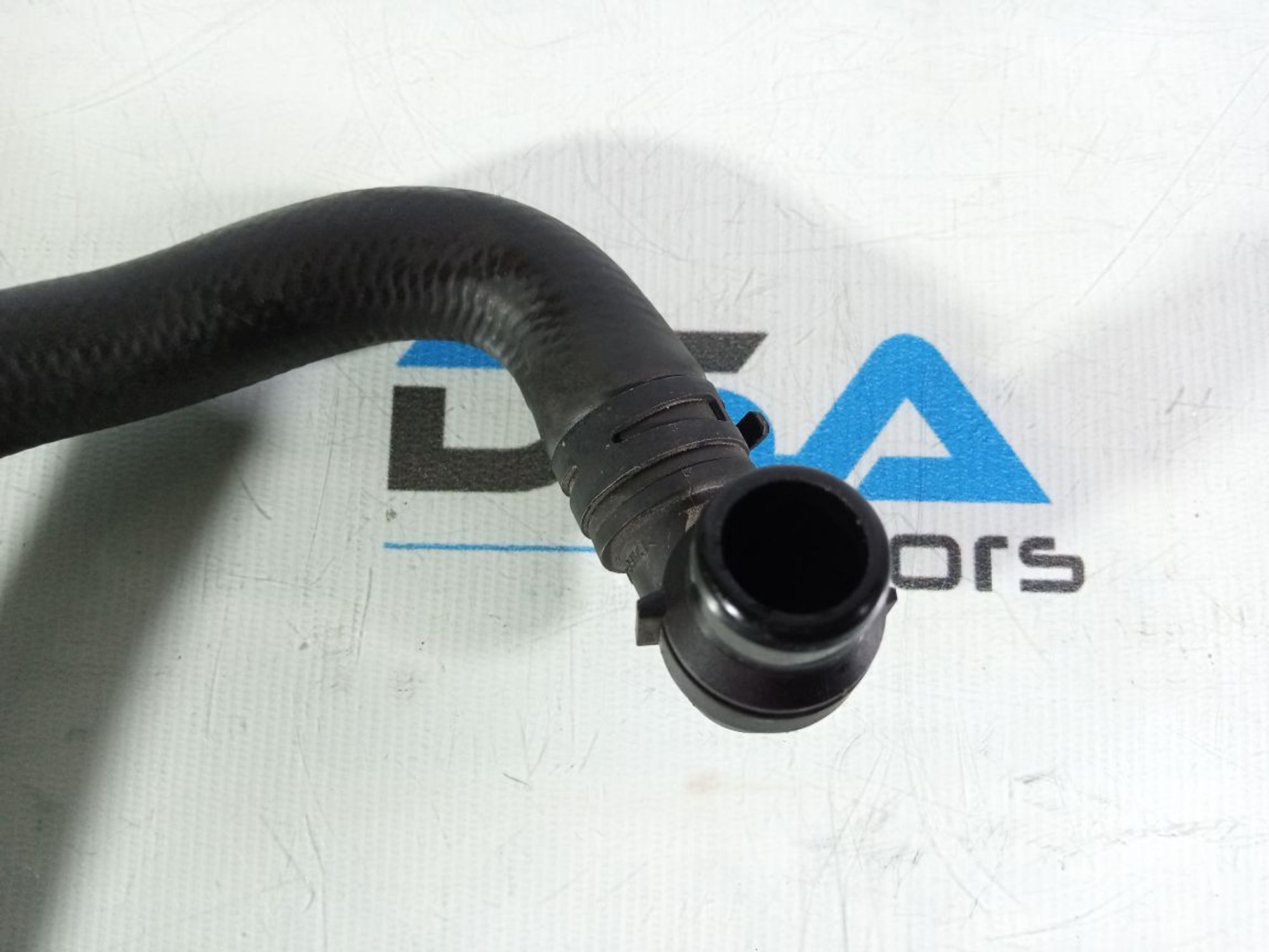https://ycs.partsauto.market/partsauto-images/thmbs/userImages/b7628e092085f1f91467af1afb6e7630/part/03b60a4d-9618-4638-9dfa-d02364474fe2_1742642405066.jpg