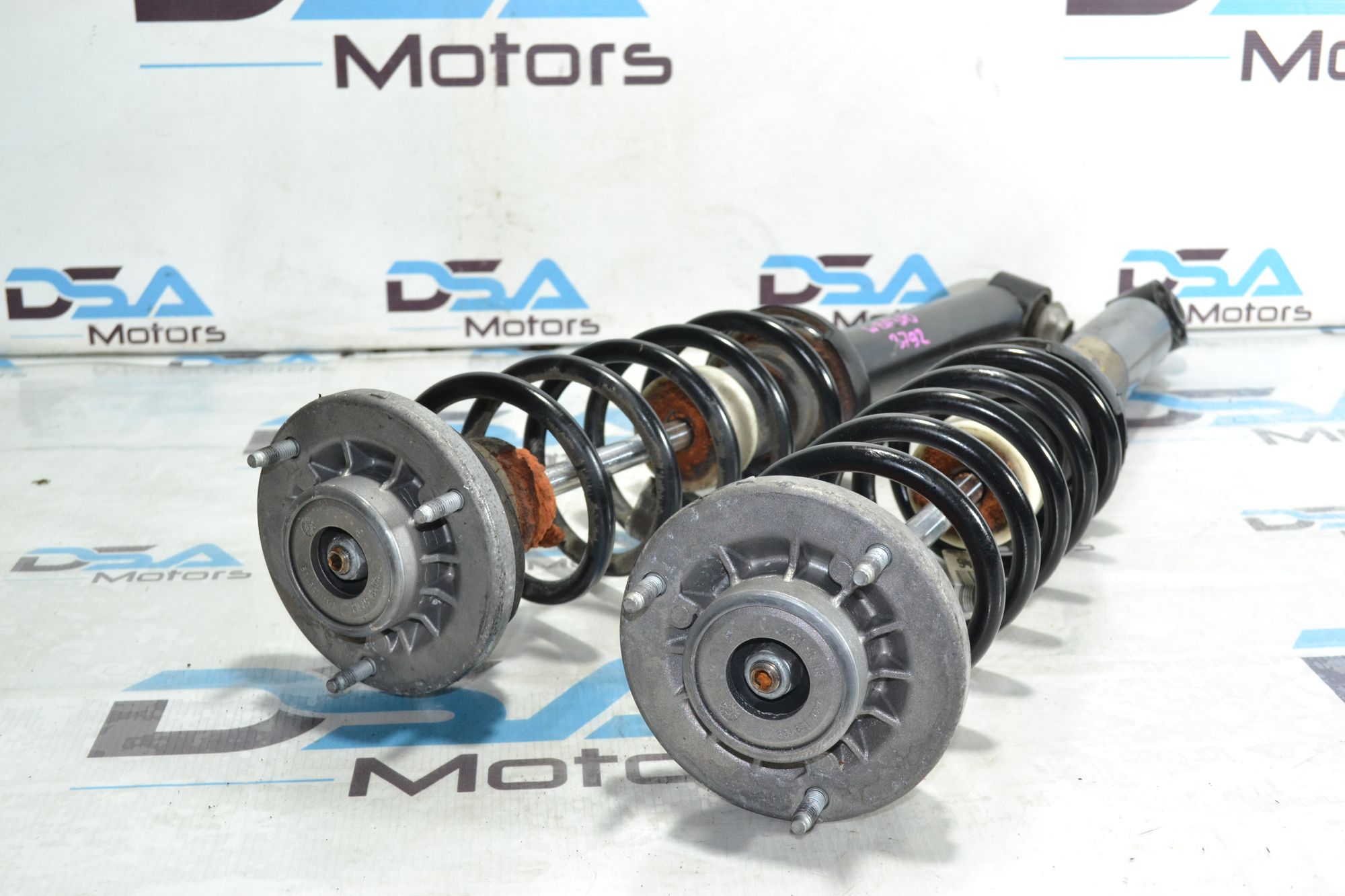https://ycs.partsauto.market/partsauto-images/thmbs/userImages/b7628e092085f1f91467af1afb6e7630/part/03d0209c-0b89-4789-b931-59bb408c50f6_1779957208797.jpg