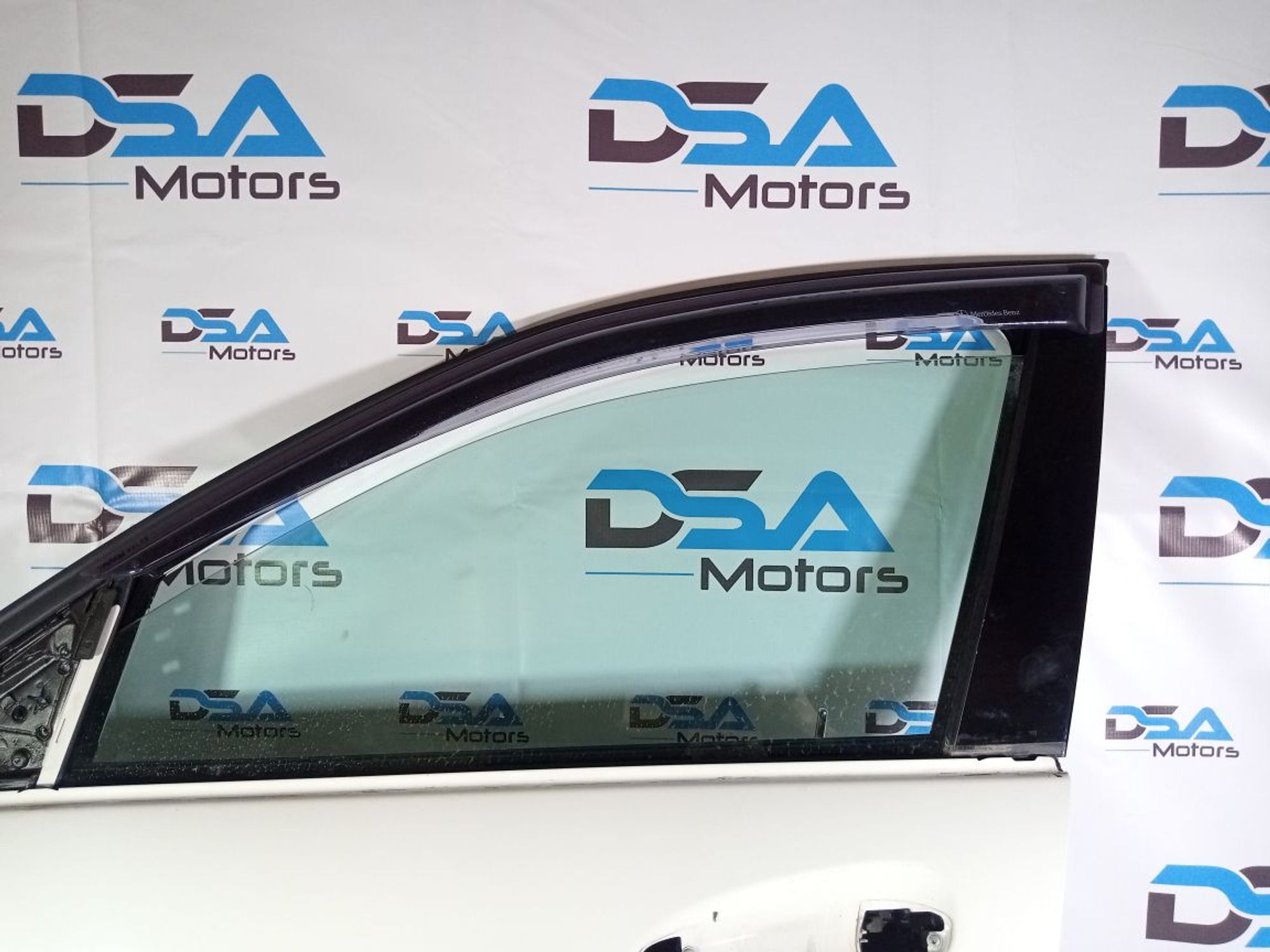 https://ycs.partsauto.market/partsauto-images/thmbs/userImages/b7628e092085f1f91467af1afb6e7630/part/03d538cb-dbd8-418c-a990-efe71e7b24dc_1741333444214.jpg