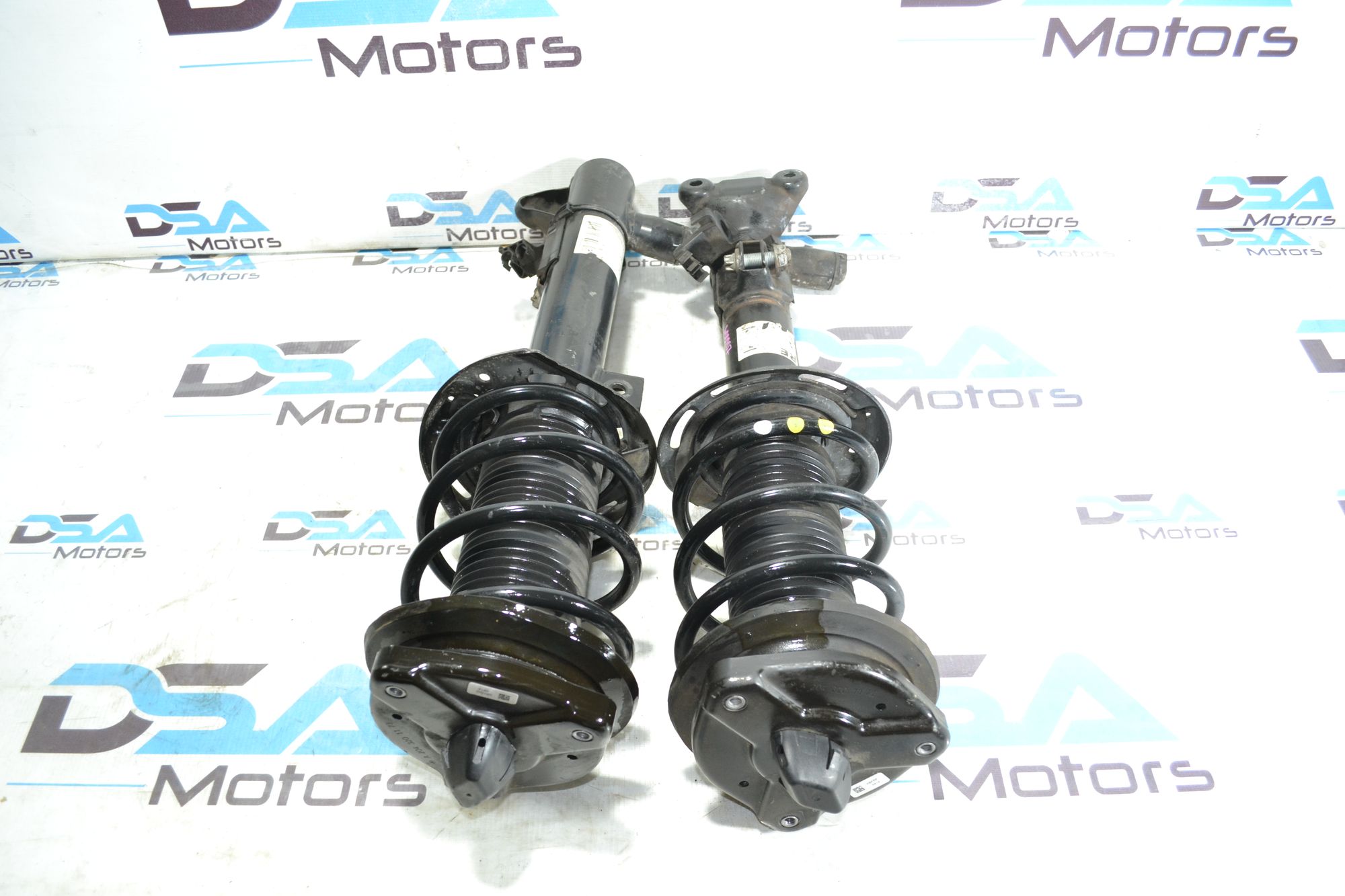 Передние амортизаторы Mercedes W204 Япония, 39900 рублей, Кореновск