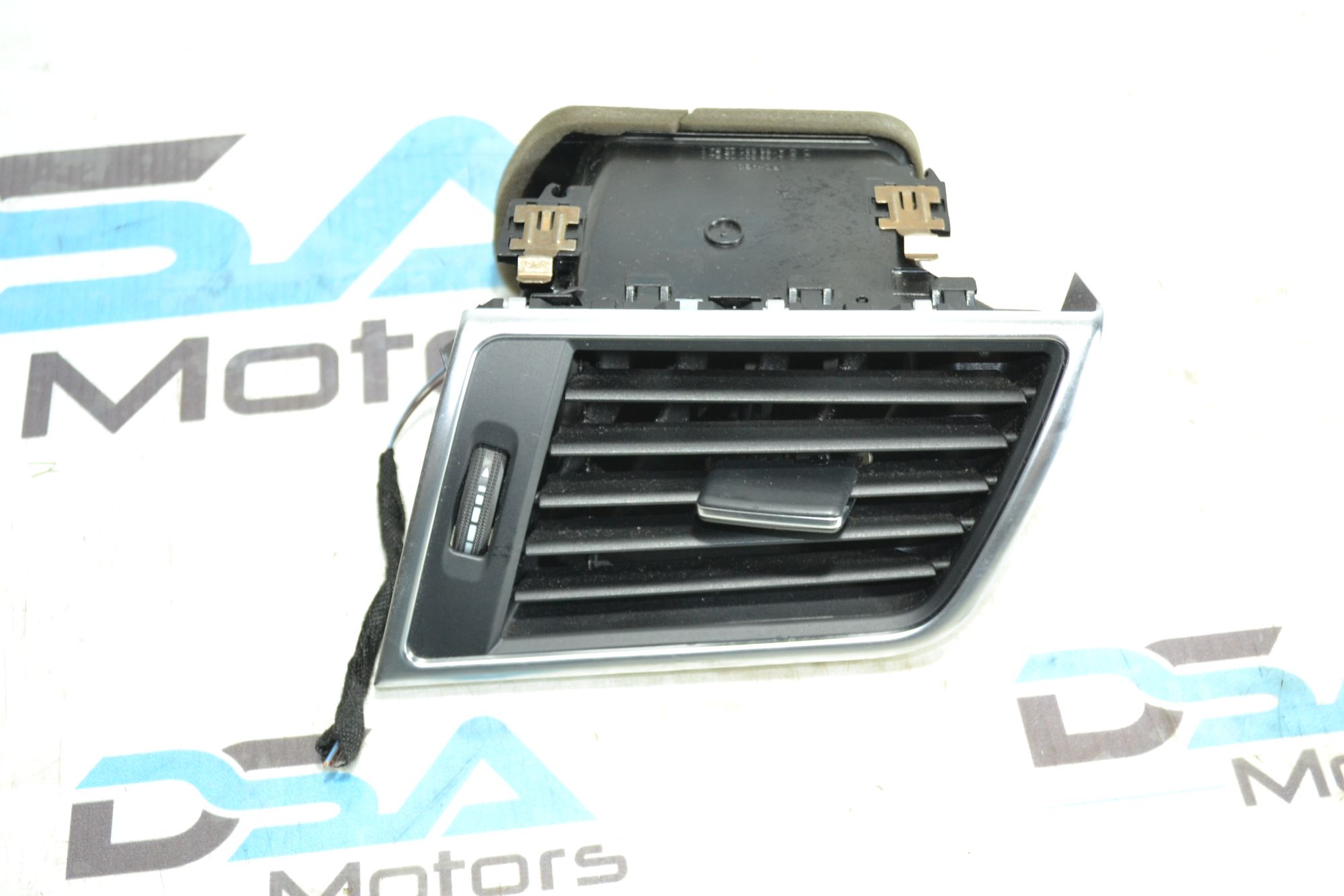 https://ycs.partsauto.market/partsauto-images/thmbs/userImages/b7628e092085f1f91467af1afb6e7630/part/042de530-e747-472b-bfa9-2c009f7babc3_1785502985260.jpg