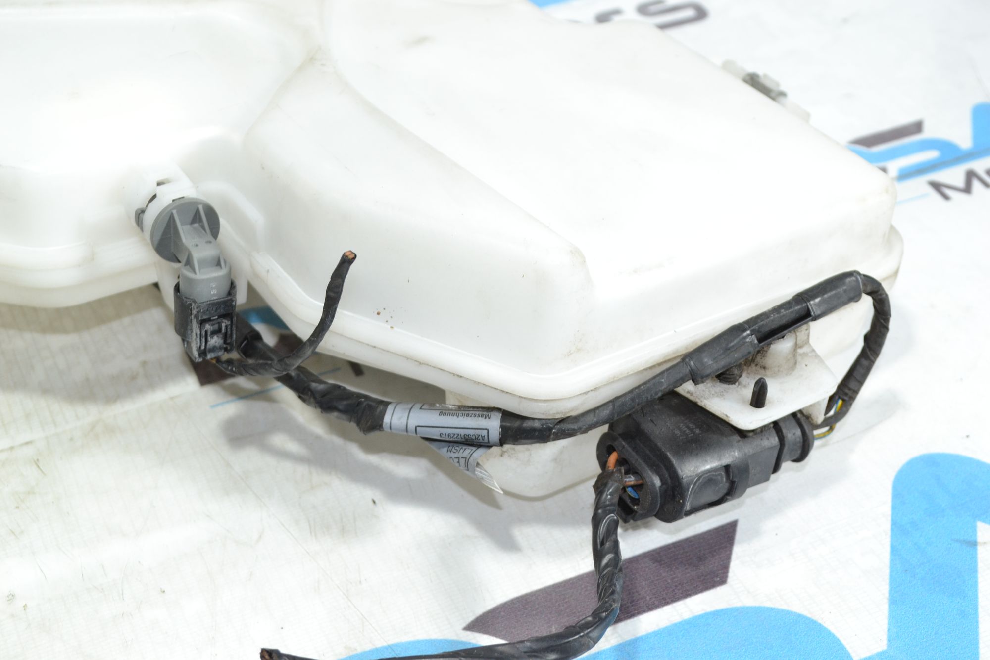https://ycs.partsauto.market/partsauto-images/thmbs/userImages/b7628e092085f1f91467af1afb6e7630/part/0462b717-7de7-43da-b133-2a99b449de9f_1781268096503.jpg