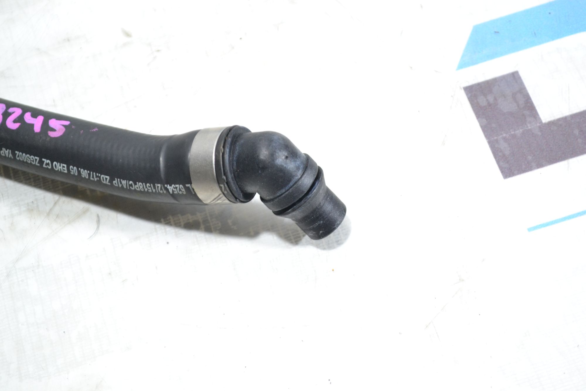 https://ycs.partsauto.market/partsauto-images/thmbs/userImages/b7628e092085f1f91467af1afb6e7630/part/04f58d7a-aae6-470a-8a69-021dc49a7b46_1780559568925.jpg