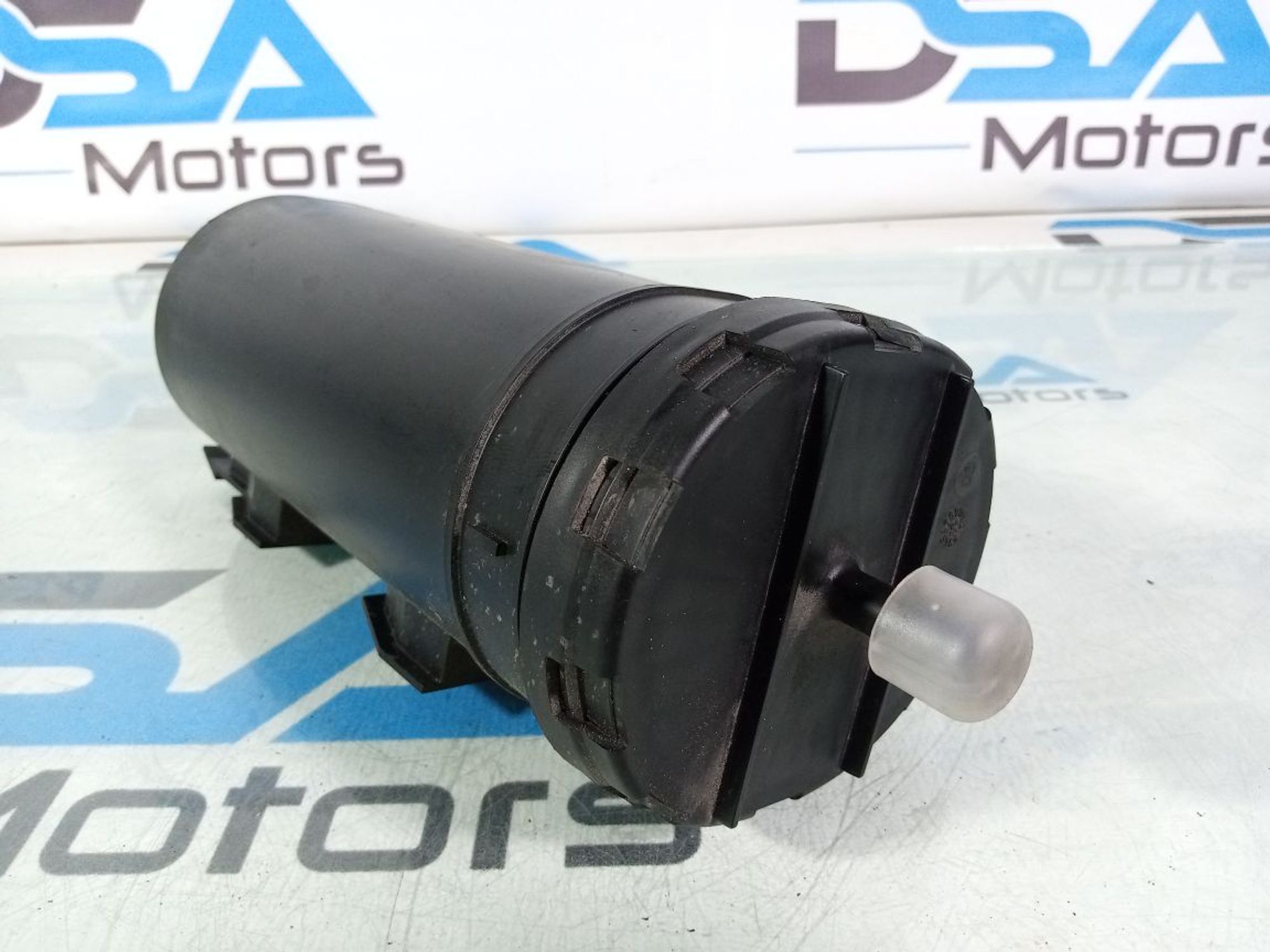 https://ycs.partsauto.market/partsauto-images/thmbs/userImages/b7628e092085f1f91467af1afb6e7630/part/0507d3da-432f-4947-a440-56ae29d19fd1_1743173429309.jpg