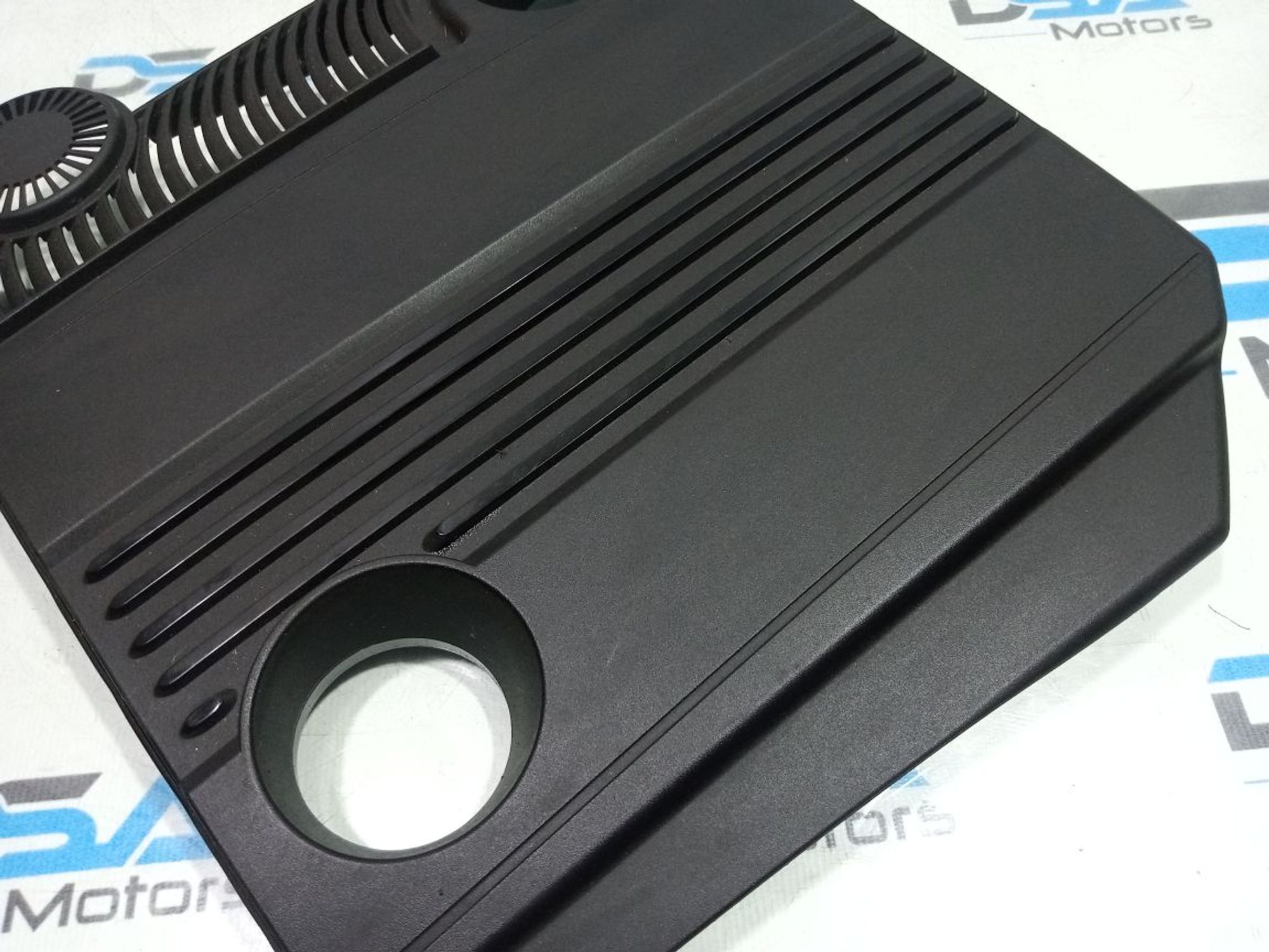 https://ycs.partsauto.market/partsauto-images/thmbs/userImages/b7628e092085f1f91467af1afb6e7630/part/0513c9b9-68fe-4793-8b16-c4216172a1aa_1749061893358.jpg