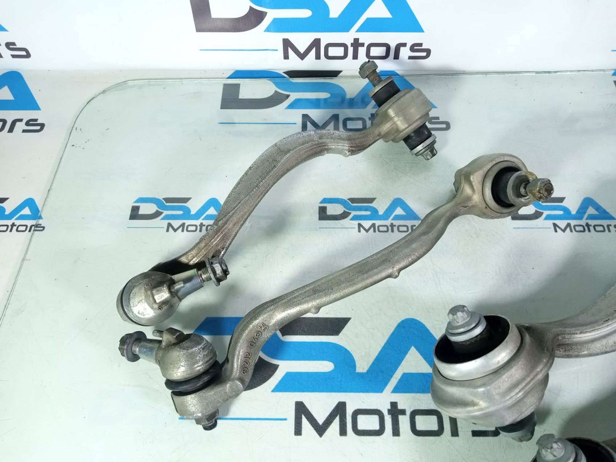 https://ycs.partsauto.market/partsauto-images/thmbs/userImages/b7628e092085f1f91467af1afb6e7630/part/0581a772-8427-45e6-9f0b-00f939d5c67a_1740818835727.jpg