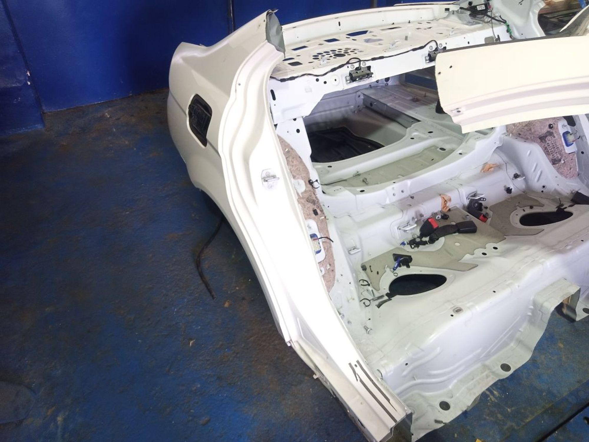 https://ycs.partsauto.market/partsauto-images/thmbs/userImages/b7628e092085f1f91467af1afb6e7630/part/061ad96b-a663-46f6-bf3e-c60a9f607987_1741696985028.jpg