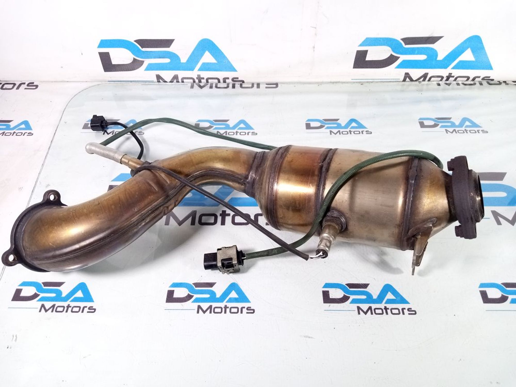 https://ycs.partsauto.market/partsauto-images/thmbs/userImages/b7628e092085f1f91467af1afb6e7630/part/0621b877-2569-4c86-b503-c1c98b382a1a_1726682539502.jpg