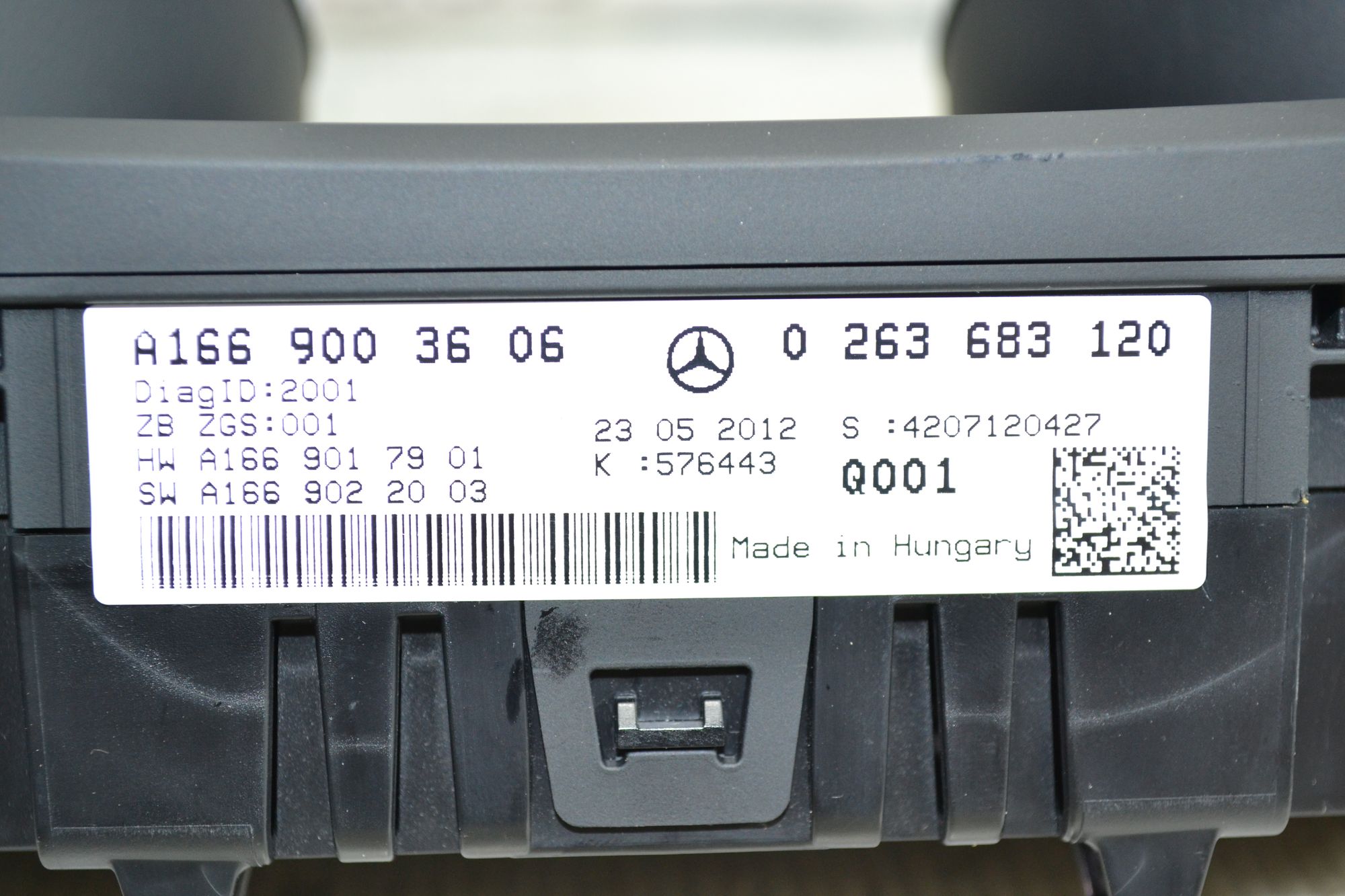 https://ycs.partsauto.market/partsauto-images/thmbs/userImages/b7628e092085f1f91467af1afb6e7630/part/06607515-7556-4695-9a7c-de3f90b7cbd4_1783598050299.jpg