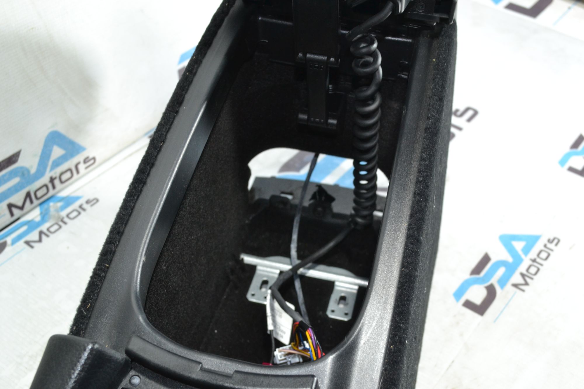 https://ycs.partsauto.market/partsauto-images/thmbs/userImages/b7628e092085f1f91467af1afb6e7630/part/067dc015-729e-47fe-8358-e031476e051f_1780926685357.jpg