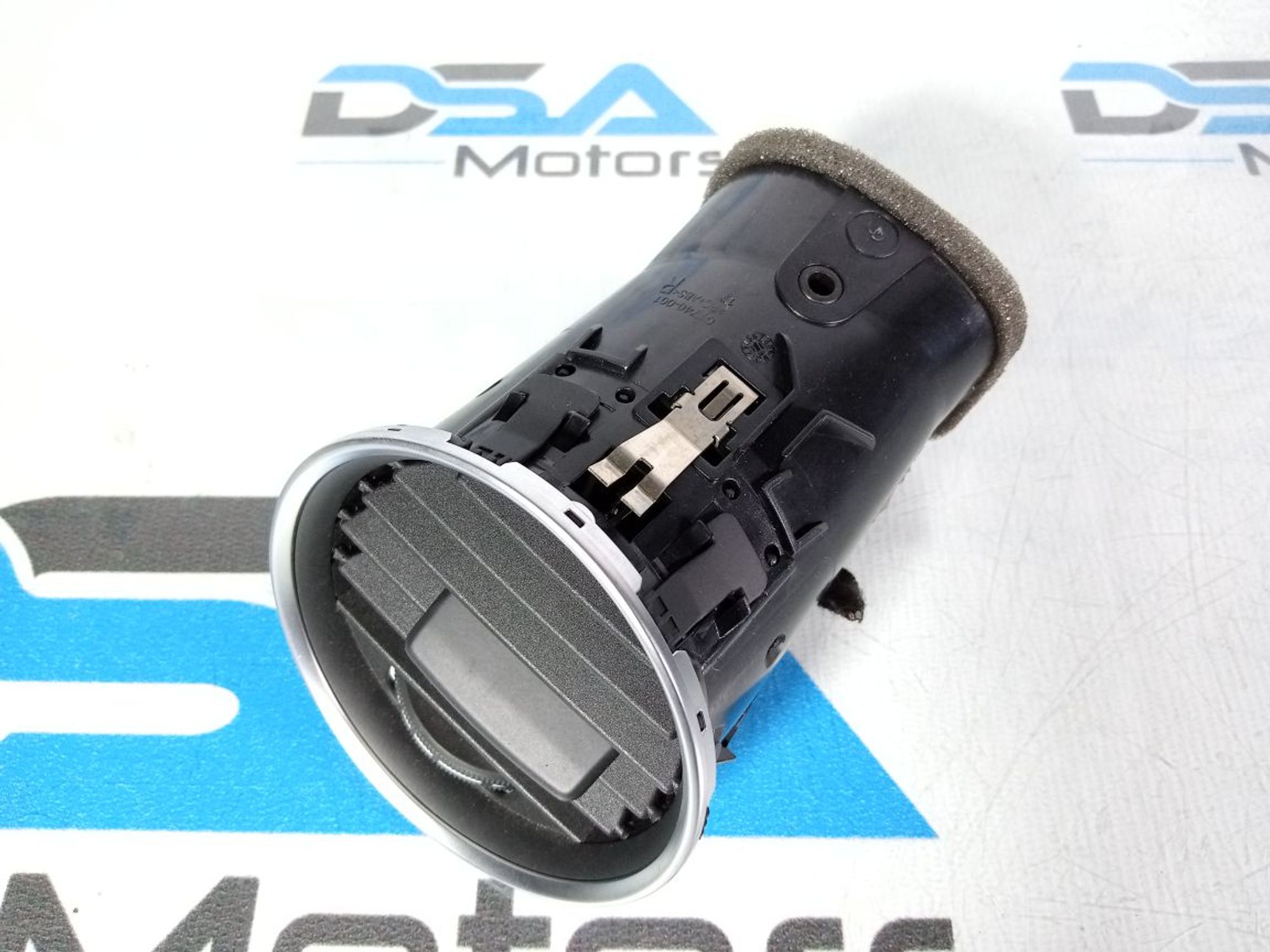 https://ycs.partsauto.market/partsauto-images/thmbs/userImages/b7628e092085f1f91467af1afb6e7630/part/06a6c90e-3e5f-49e9-adff-ff5fb8232eaf_1745060773593.jpg