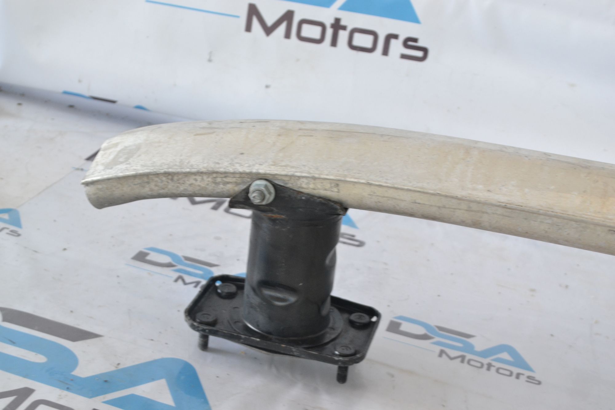 https://ycs.partsauto.market/partsauto-images/thmbs/userImages/b7628e092085f1f91467af1afb6e7630/part/06edcab4-3e0b-43f1-a338-26f54d357574_1781518165833.jpg