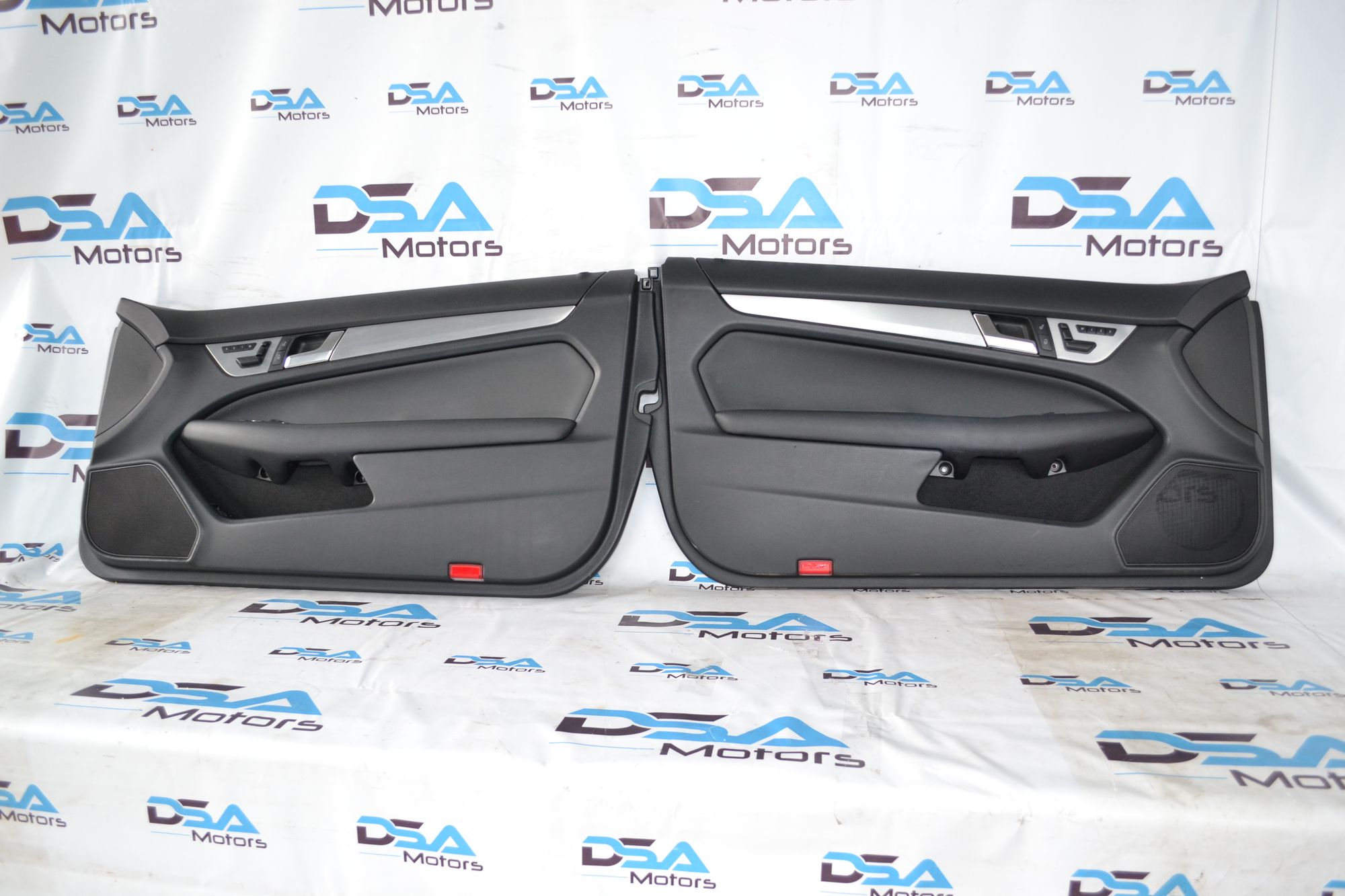 https://ycs.partsauto.market/partsauto-images/thmbs/userImages/b7628e092085f1f91467af1afb6e7630/part/07910841-e309-496a-b65f-021513581d81_1783692072935.jpg