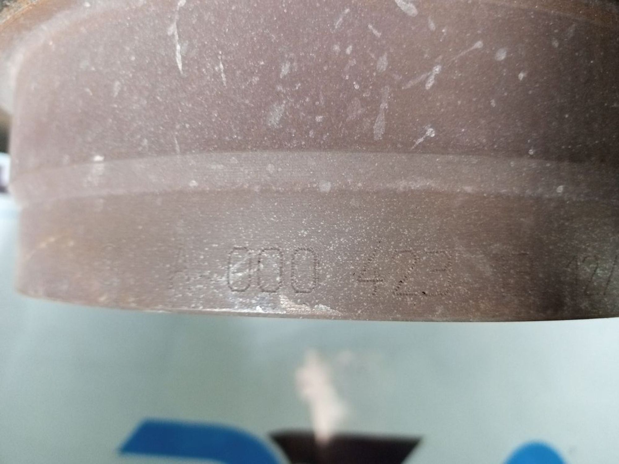 https://ycs.partsauto.market/partsauto-images/thmbs/userImages/b7628e092085f1f91467af1afb6e7630/part/0795890b-27fe-4e8a-88cd-f0137b7de9e3_1734621942084.jpg