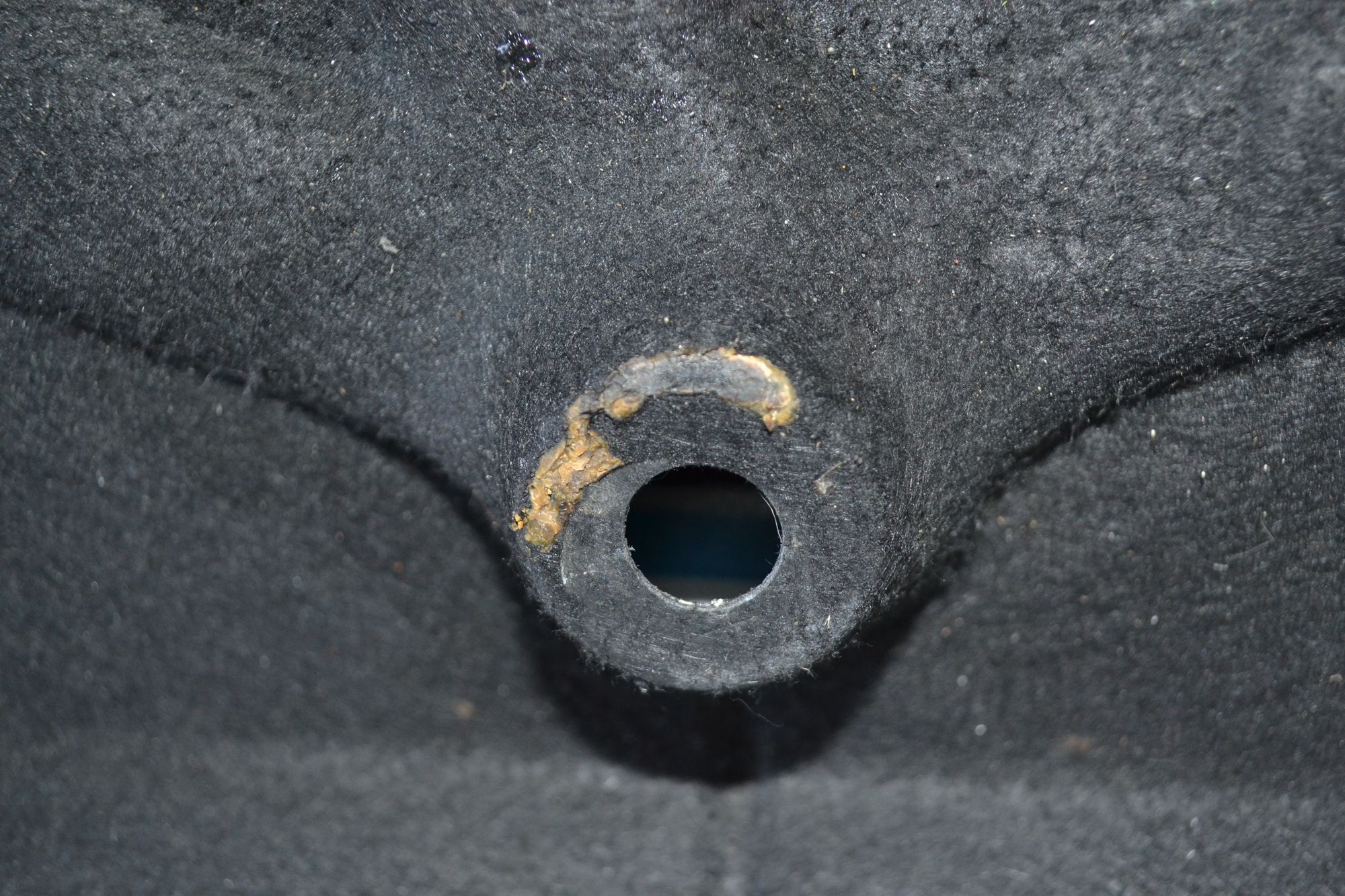 https://ycs.partsauto.market/partsauto-images/thmbs/userImages/b7628e092085f1f91467af1afb6e7630/part/079d7c5f-3b8b-49b6-9318-d66c560a56a1_1784633595984.jpg
