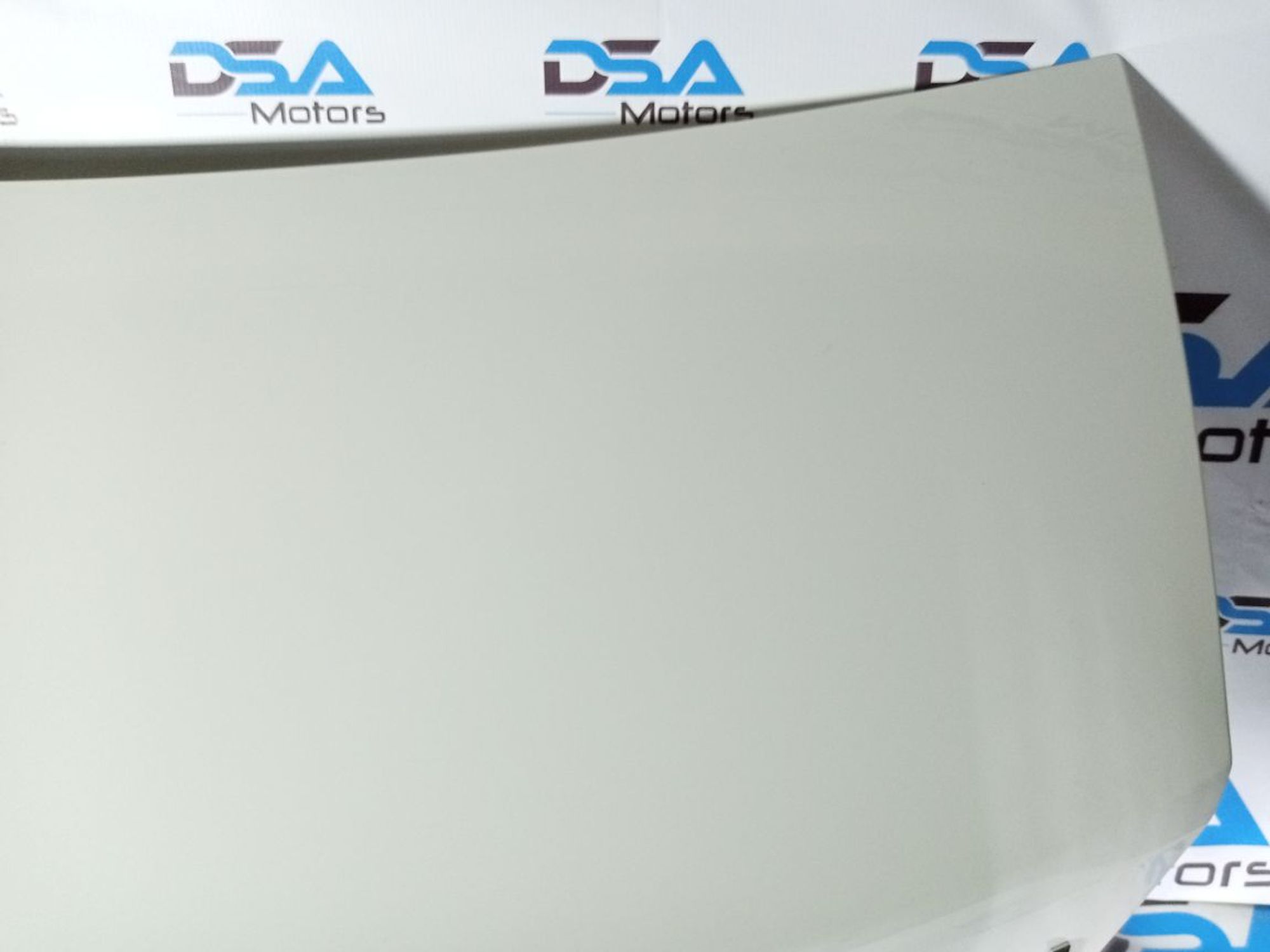https://ycs.partsauto.market/partsauto-images/thmbs/userImages/b7628e092085f1f91467af1afb6e7630/part/07aa3e50-44b9-4dae-9a72-b6459474aba6_1745843710553.jpg