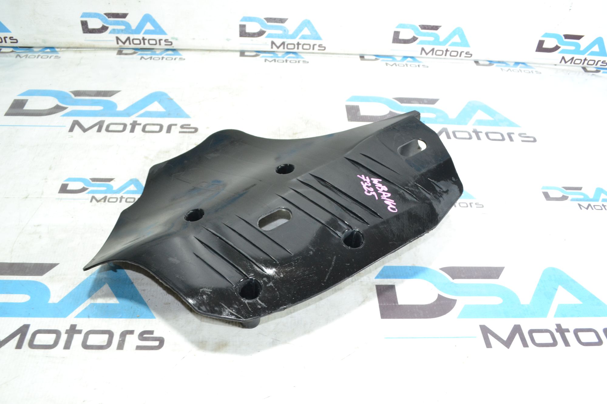 Защита задняя правая оригинал BMW F20/F21/F30/F31/F34 из Японии, 900 рублей, Кореновск