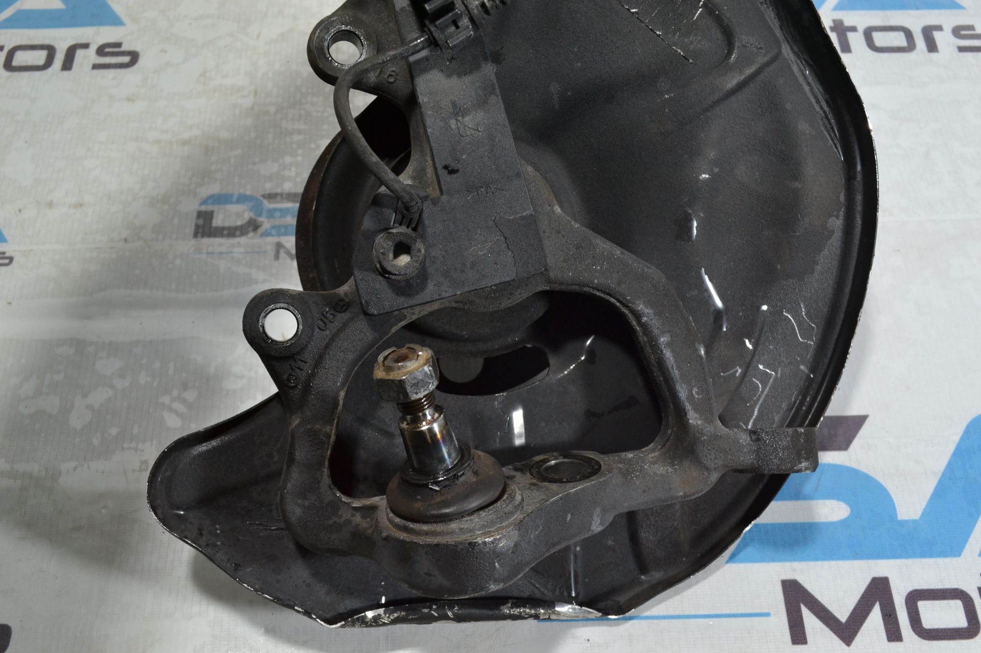 https://ycs.partsauto.market/partsauto-images/thmbs/userImages/b7628e092085f1f91467af1afb6e7630/part/07c0c743-1454-494e-9f6c-3cd53222768a_1779790894258.jpg