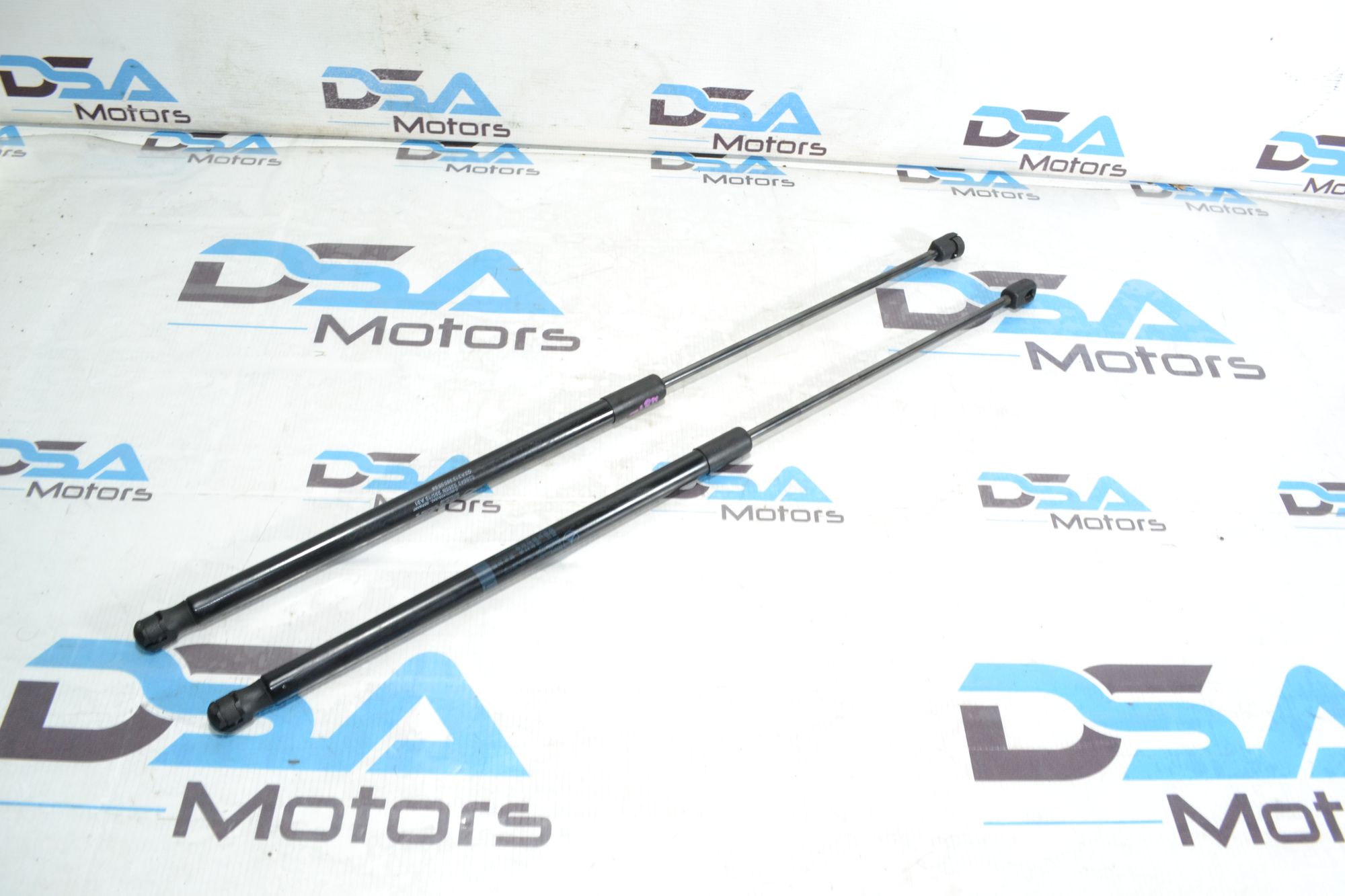 https://ycs.partsauto.market/partsauto-images/thmbs/userImages/b7628e092085f1f91467af1afb6e7630/part/08bfff10-b9fd-4bb5-b5dc-31a53aa21b11_1780301723676.jpg