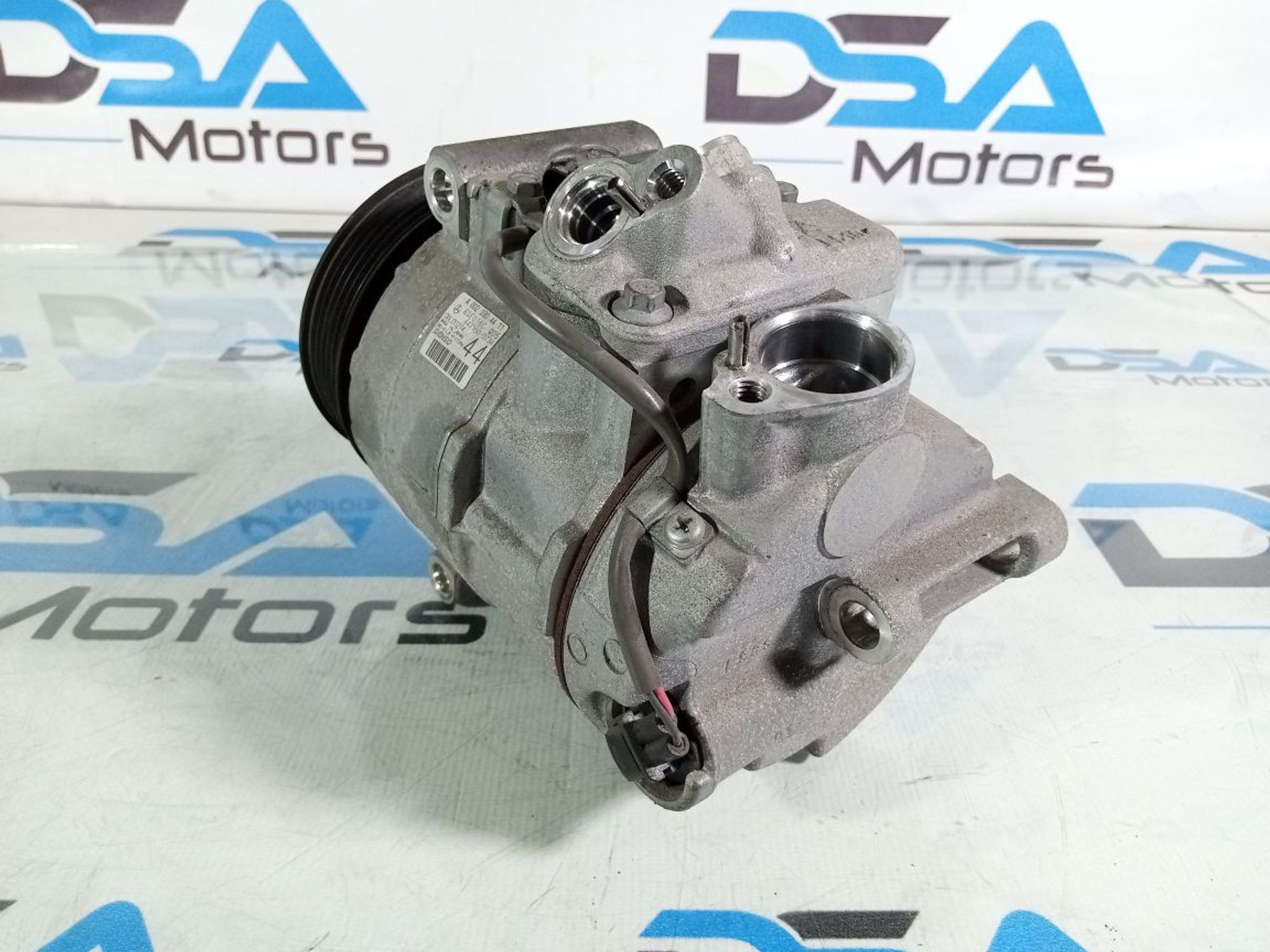 https://ycs.partsauto.market/partsauto-images/thmbs/userImages/b7628e092085f1f91467af1afb6e7630/part/09468e41-596a-4c61-a7aa-ccdcb17e1c88_1742642080891.jpg