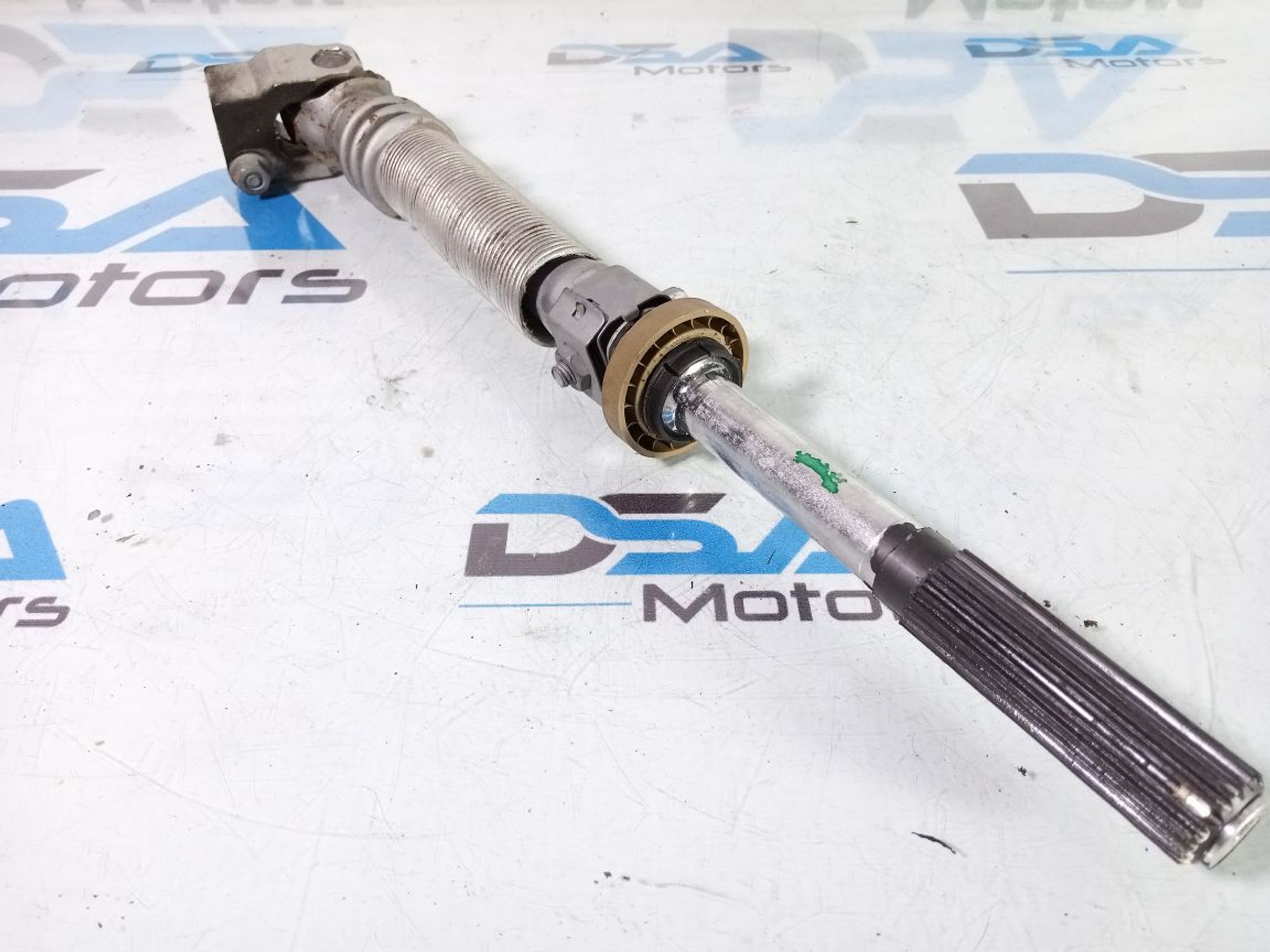 https://ycs.partsauto.market/partsauto-images/thmbs/userImages/b7628e092085f1f91467af1afb6e7630/part/094d7f79-ac20-4ade-a99a-791f57b197b0_1735287875993.jpg