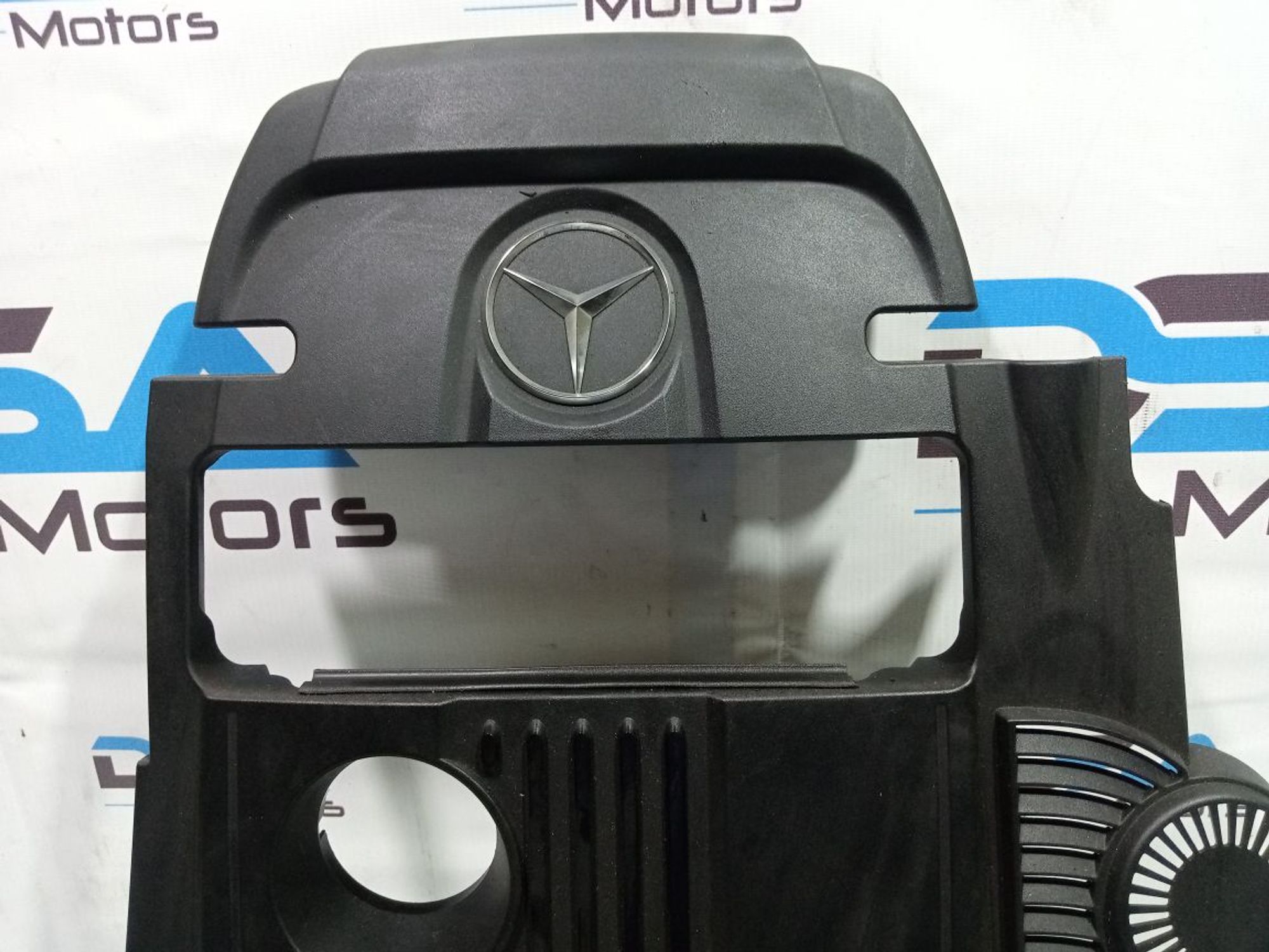 https://ycs.partsauto.market/partsauto-images/thmbs/userImages/b7628e092085f1f91467af1afb6e7630/part/0970208e-1001-457a-8a55-e771587be622_1749061885903.jpg