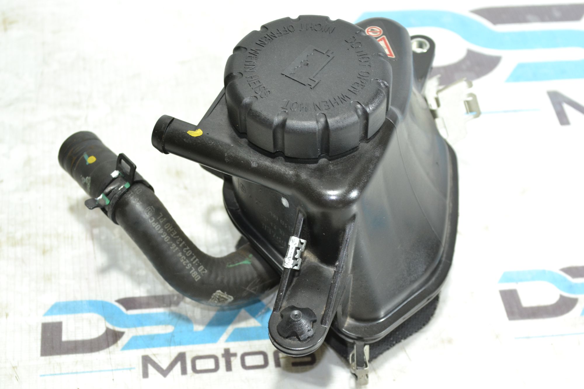 https://ycs.partsauto.market/partsauto-images/thmbs/userImages/b7628e092085f1f91467af1afb6e7630/part/0996805d-7d76-4a5e-8cef-b9fffd18cedb_1783512441566.jpg