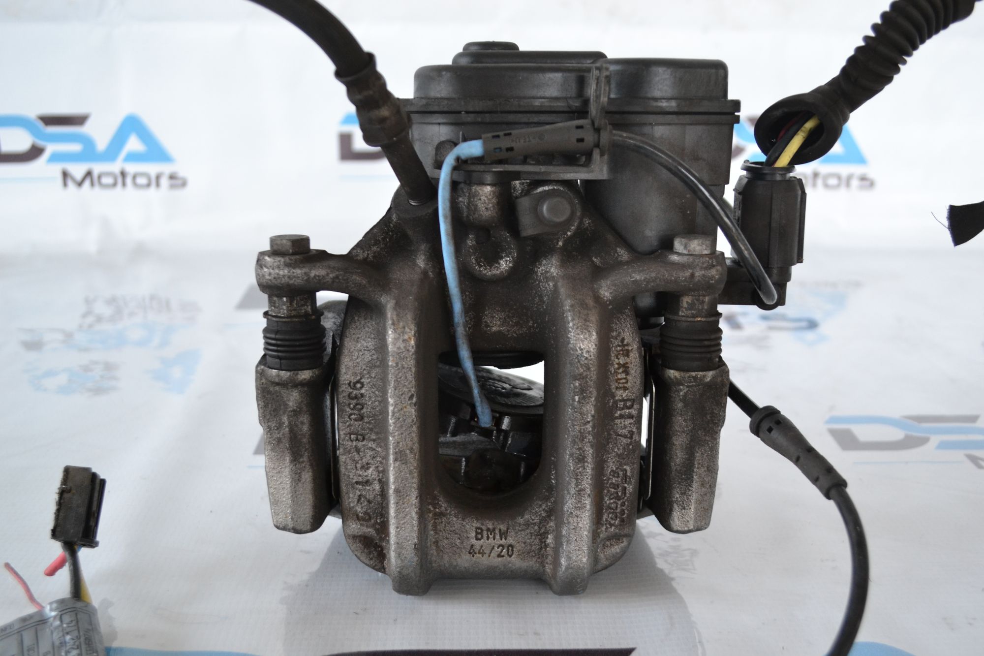 https://ycs.partsauto.market/partsauto-images/thmbs/userImages/b7628e092085f1f91467af1afb6e7630/part/099a8738-012d-4a39-a069-ccb183e3930b_1787295569504.jpg