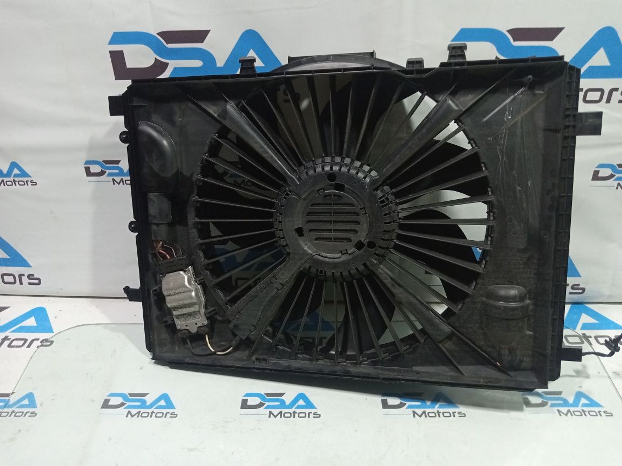 https://ycs.partsauto.market/partsauto-images/thmbs/userImages/b7628e092085f1f91467af1afb6e7630/part/0a2ff31f-c74e-40be-a7c0-233c3cbbaad7_1748888561233.jpg