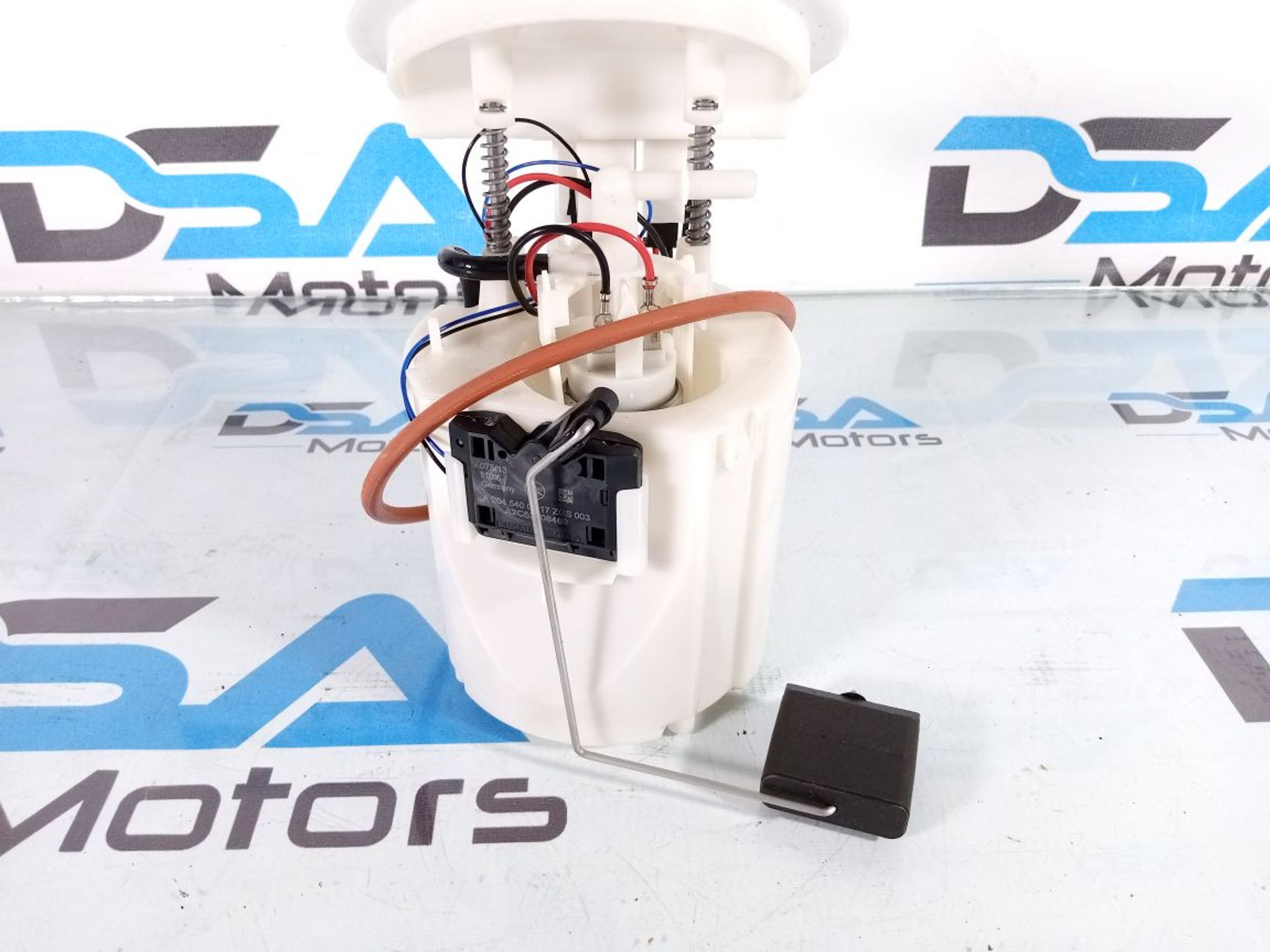https://ycs.partsauto.market/partsauto-images/thmbs/userImages/b7628e092085f1f91467af1afb6e7630/part/0a6138ff-f590-4a43-b5b8-2f7102a909fe_1720608904135.jpg