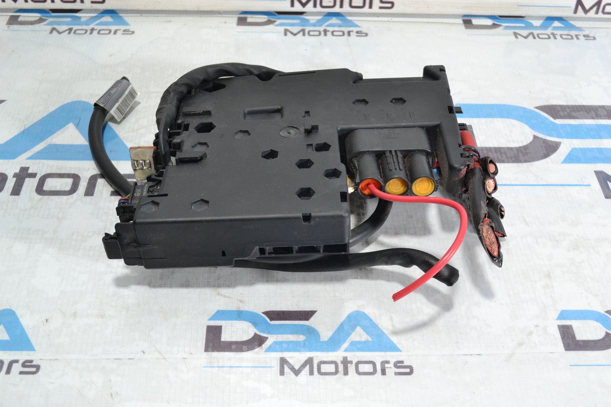 https://ycs.partsauto.market/partsauto-images/thmbs/userImages/b7628e092085f1f91467af1afb6e7630/part/0a65ec35-b1dd-44c2-9079-b41ce017dcca_1779691786358.jpg