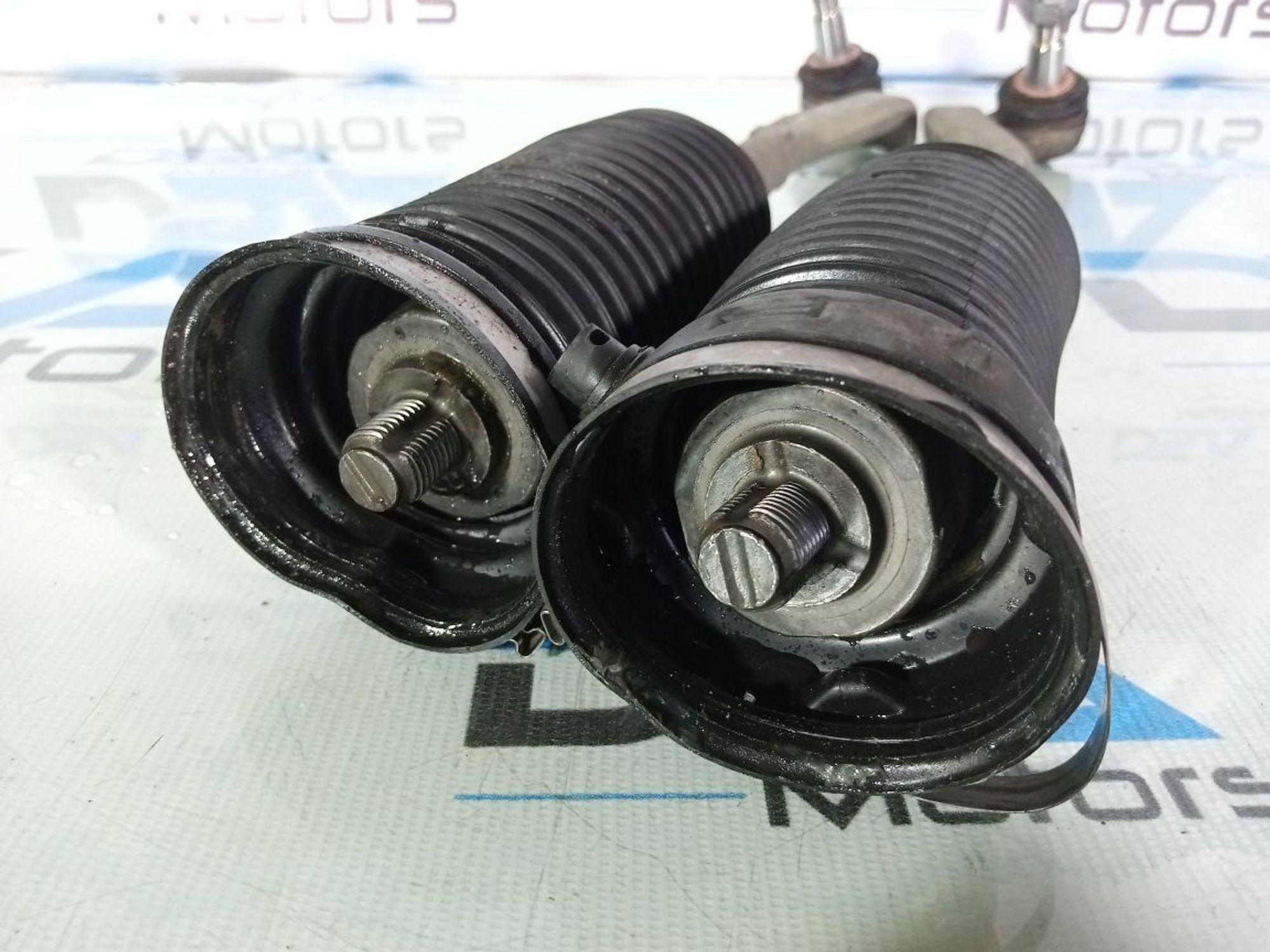 https://ycs.partsauto.market/partsauto-images/thmbs/userImages/b7628e092085f1f91467af1afb6e7630/part/0a9c0b69-33a1-46d7-877a-921f696b74db_1740904308001.jpg