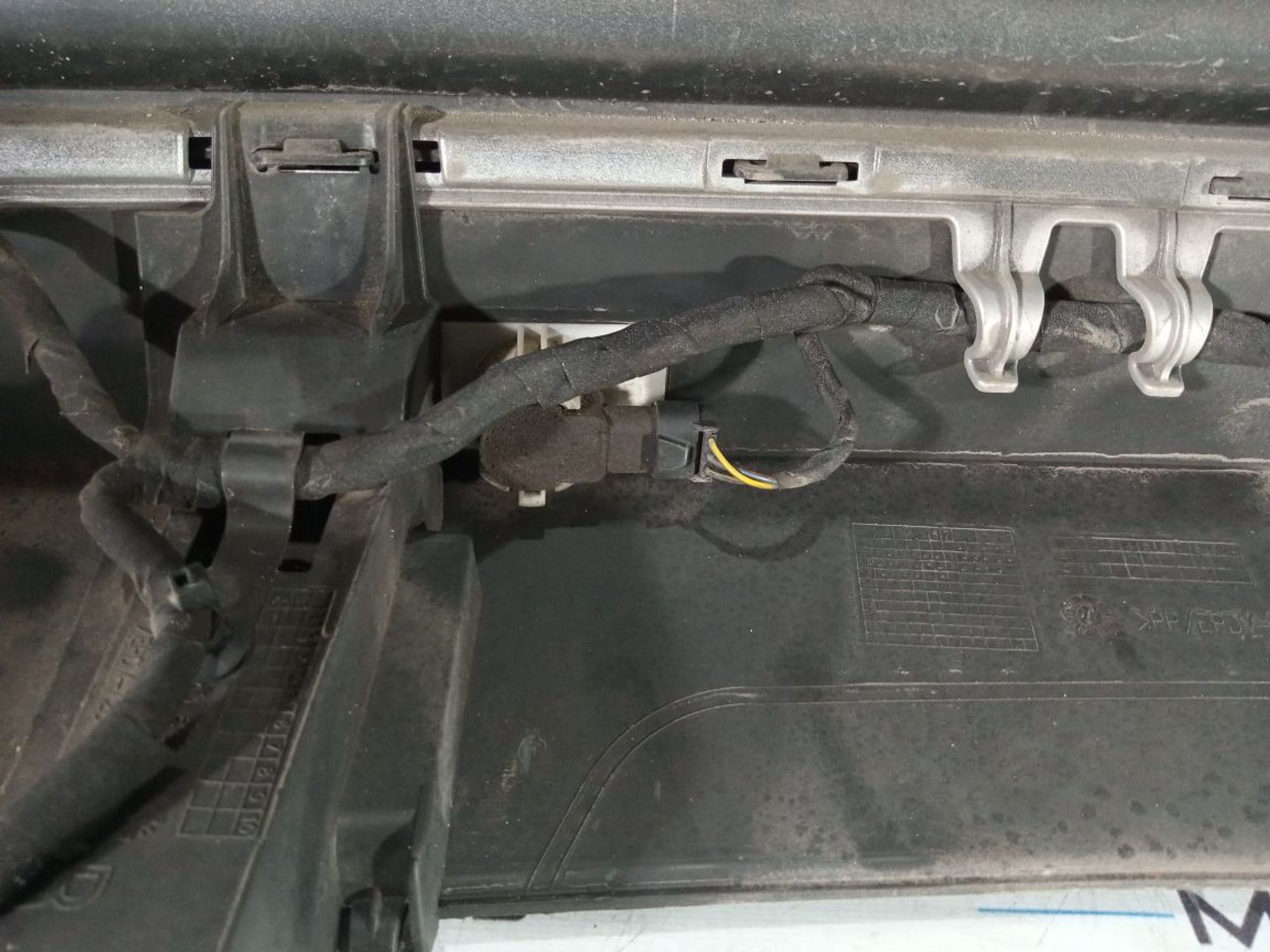 https://ycs.partsauto.market/partsauto-images/thmbs/userImages/b7628e092085f1f91467af1afb6e7630/part/0ac9af95-e772-4e5b-aa2f-8f1655ed4574_1734548924770.jpg