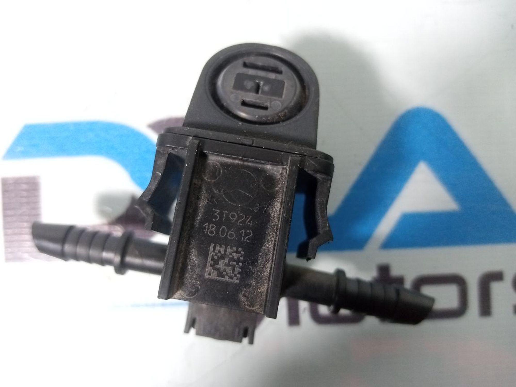 https://ycs.partsauto.market/partsauto-images/thmbs/userImages/b7628e092085f1f91467af1afb6e7630/part/0aca2f8f-a0d8-4ad8-acf4-4acc47994d4d_1727244984994.jpg