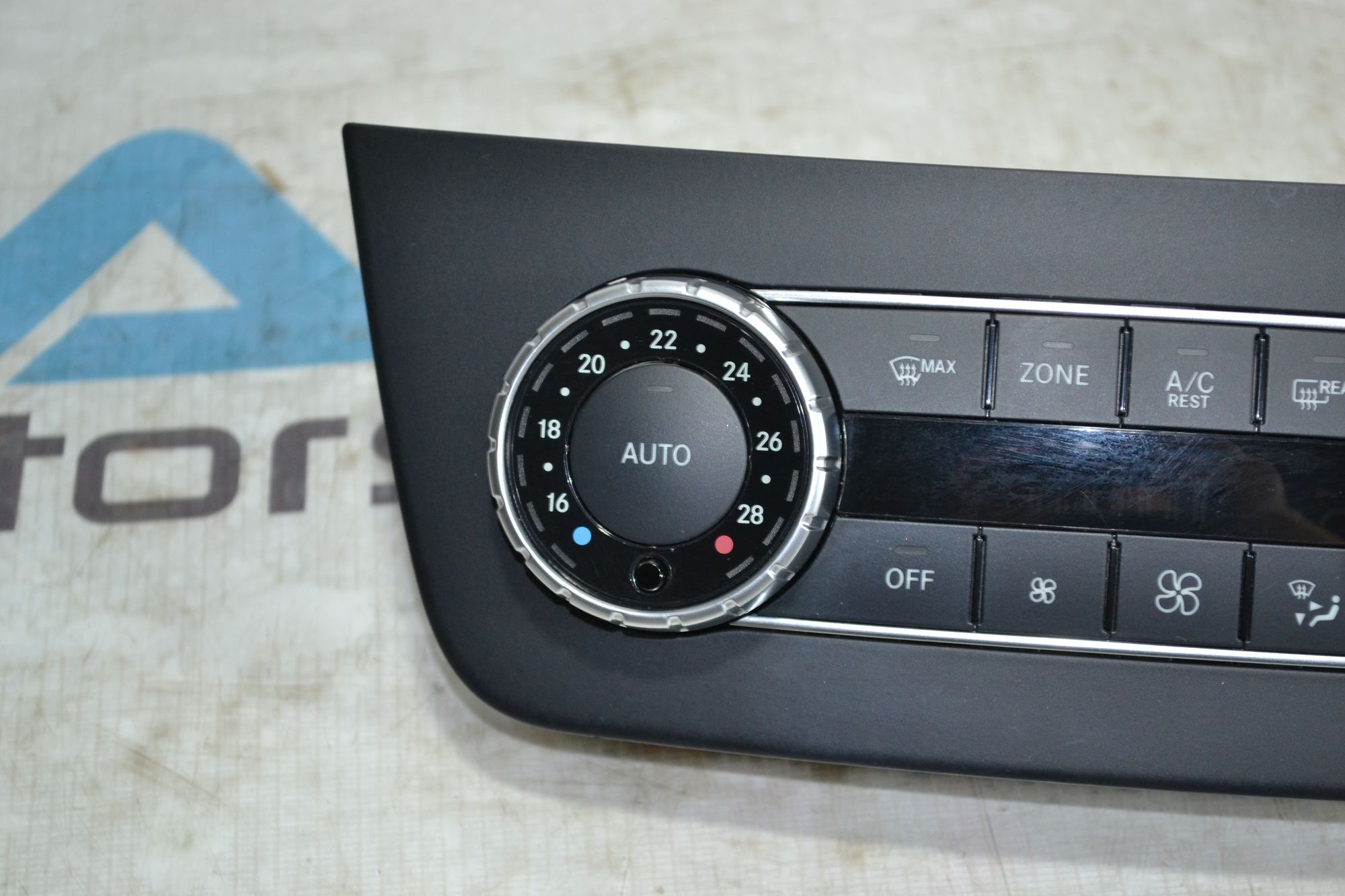 https://ycs.partsauto.market/partsauto-images/thmbs/userImages/b7628e092085f1f91467af1afb6e7630/part/0ad37c4c-accf-4737-b6fc-bcff10350fc2_1783601836061.jpg