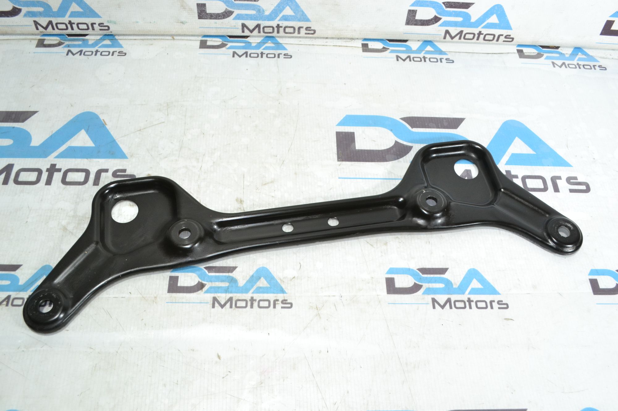 https://ycs.partsauto.market/partsauto-images/thmbs/userImages/b7628e092085f1f91467af1afb6e7630/part/0ae78b99-0dba-4d37-925d-9a8f4b28ad32_1782890234188.jpg