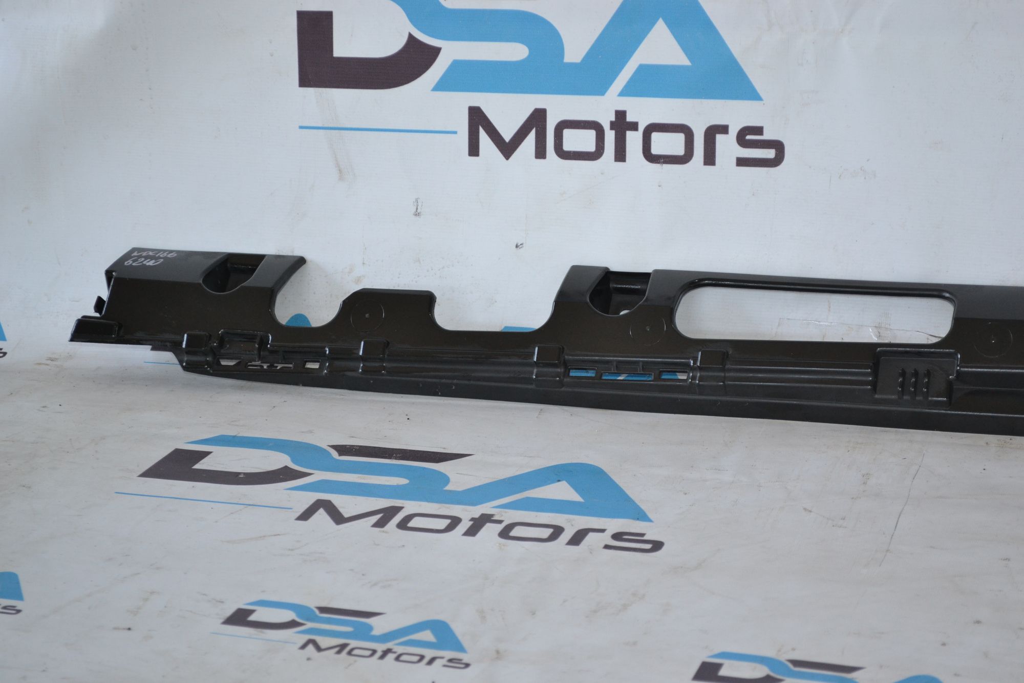 https://ycs.partsauto.market/partsauto-images/thmbs/userImages/b7628e092085f1f91467af1afb6e7630/part/0af0f57a-7eab-4fea-bef9-4d4b8c8e493c_1784718057750.jpg