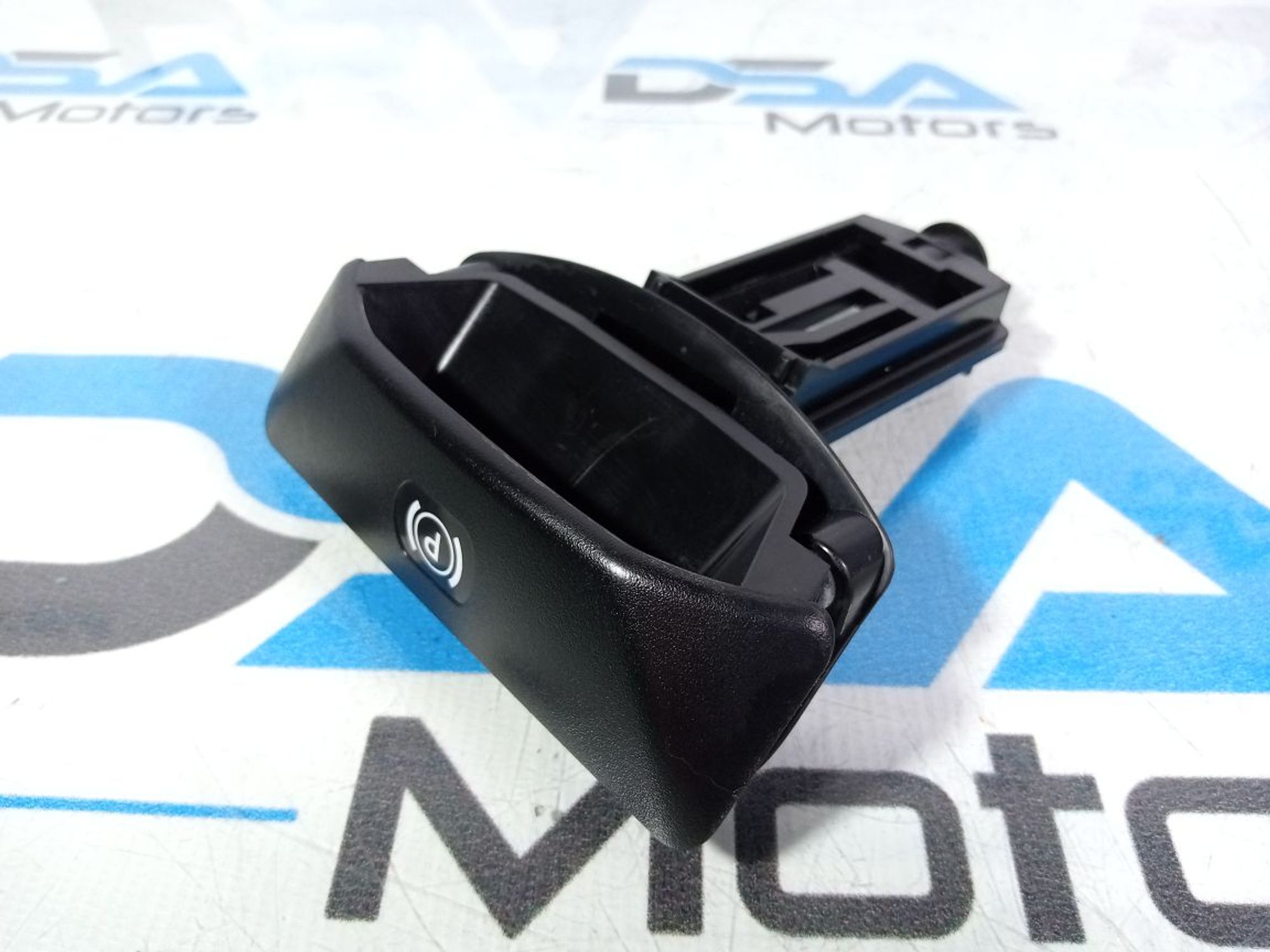 https://ycs.partsauto.market/partsauto-images/thmbs/userImages/b7628e092085f1f91467af1afb6e7630/part/0b5d61cb-4729-44e1-b803-6720007709bd_1742906915244.jpg