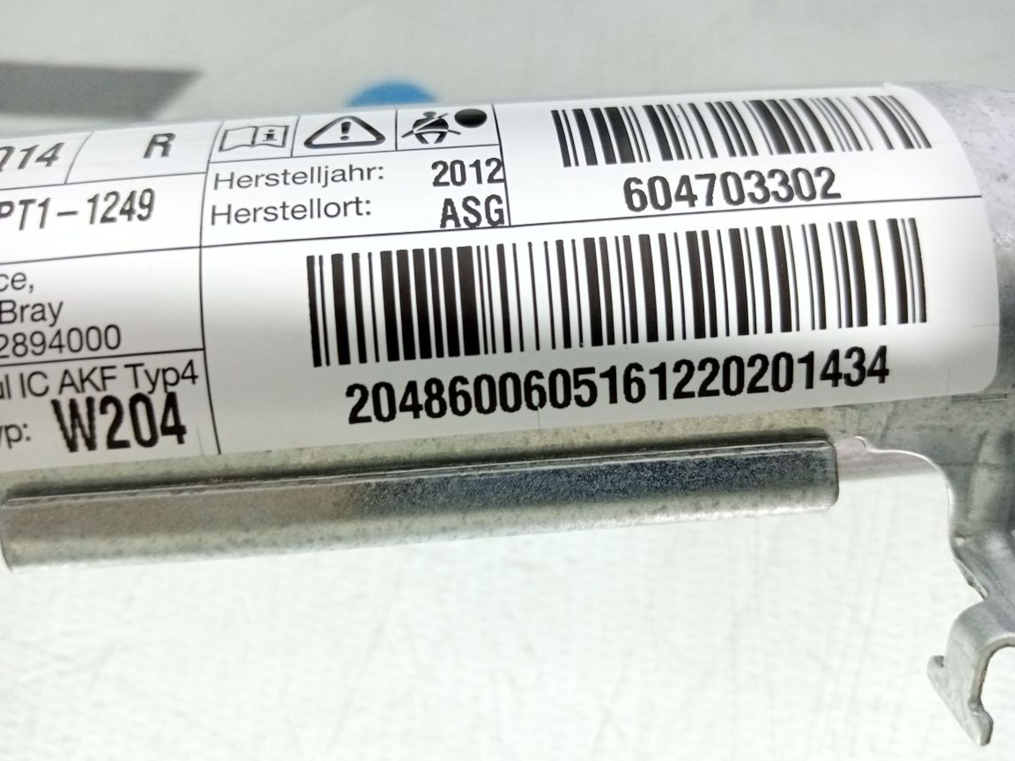 https://ycs.partsauto.market/partsauto-images/thmbs/userImages/b7628e092085f1f91467af1afb6e7630/part/0bdf6cd2-9c9a-4eeb-8502-435f322fd84d_1747338711151.jpg