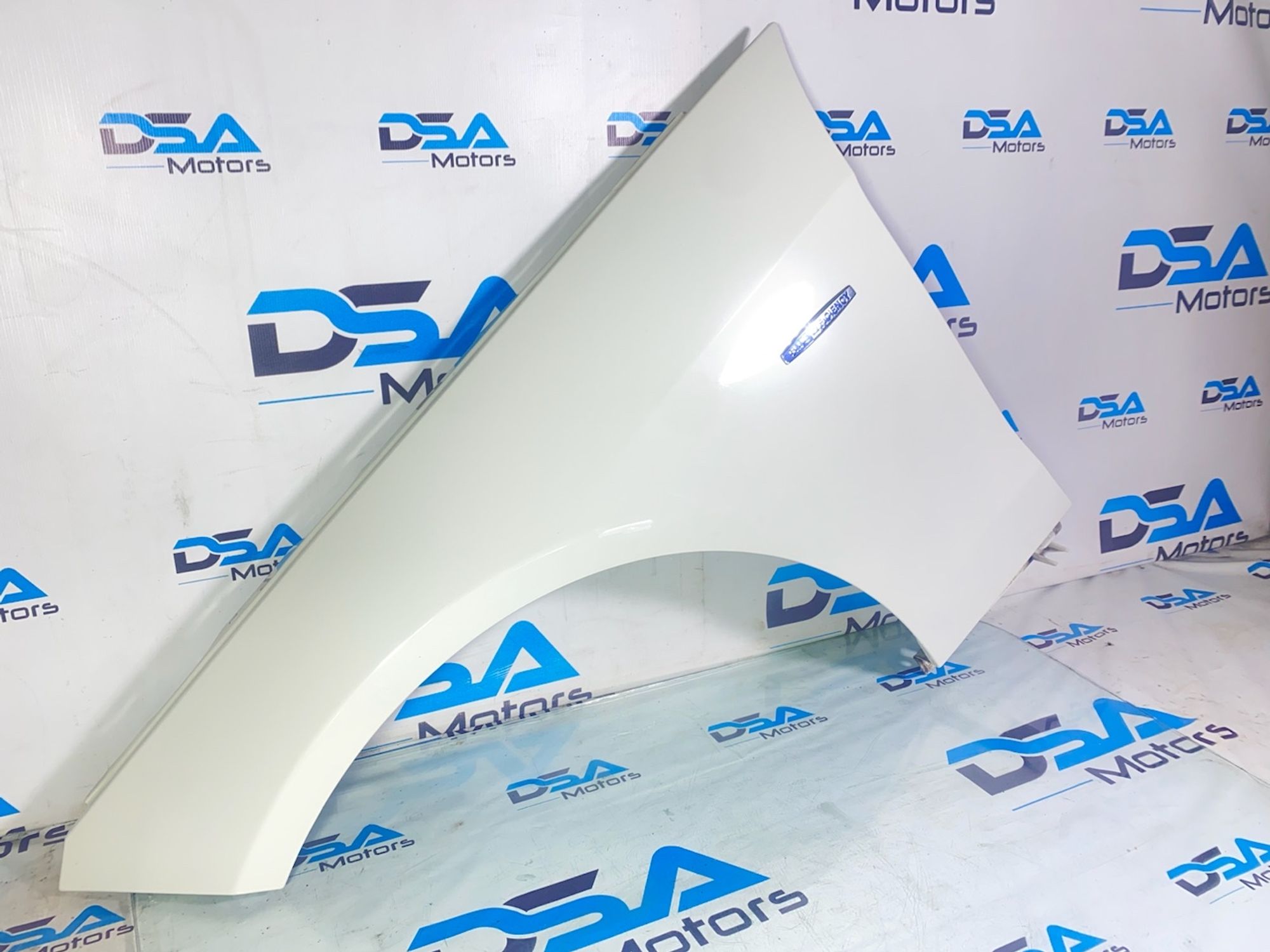 https://ycs.partsauto.market/partsauto-images/thmbs/userImages/b7628e092085f1f91467af1afb6e7630/part/0bff8467-bf2c-4d6e-8564-b42860ef0f20_1740057317388.jpg