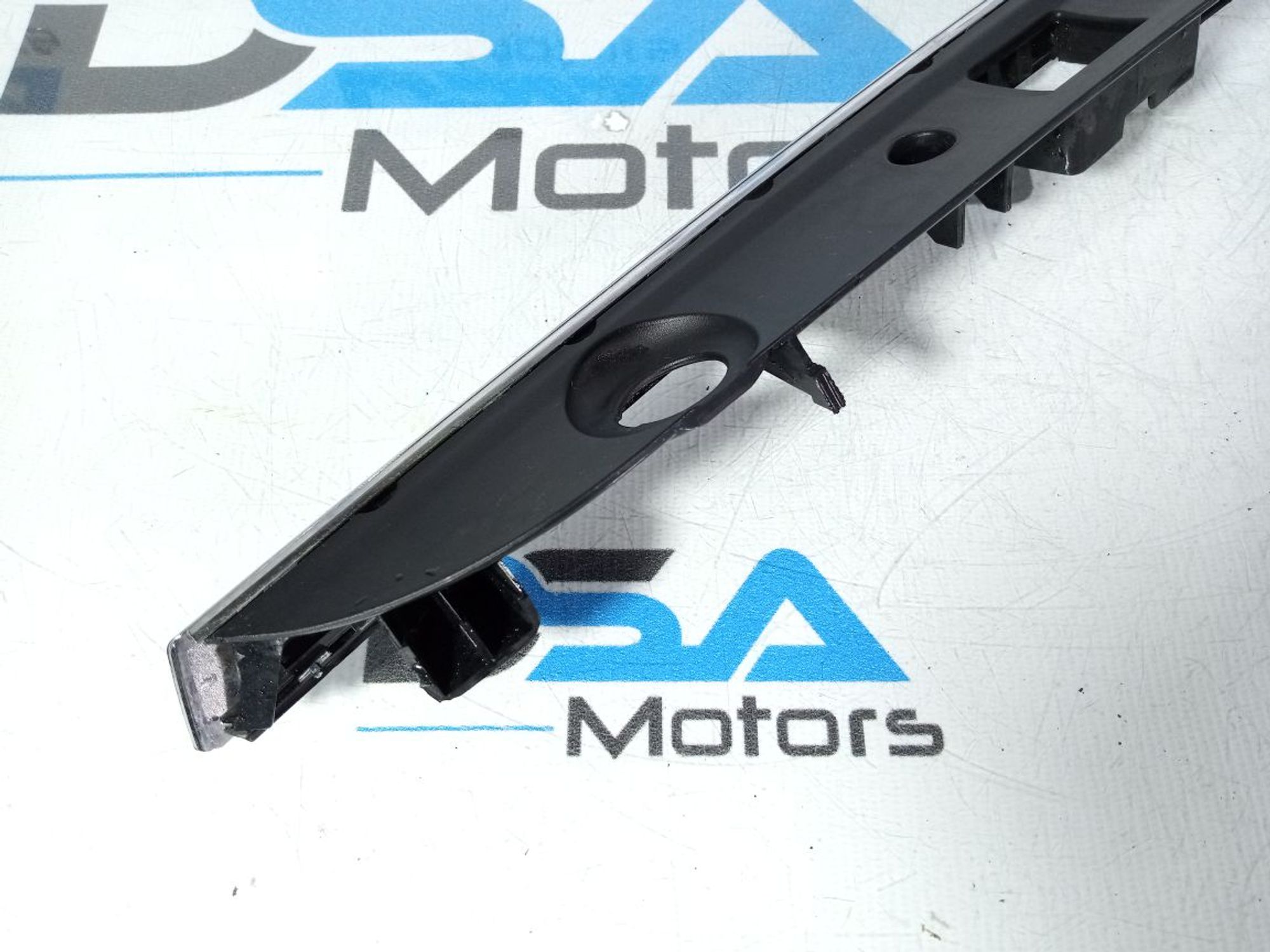 https://ycs.partsauto.market/partsauto-images/thmbs/userImages/b7628e092085f1f91467af1afb6e7630/part/0c25db7d-b6ee-4897-8955-6bd8a42e7c17_1745404352784.jpg