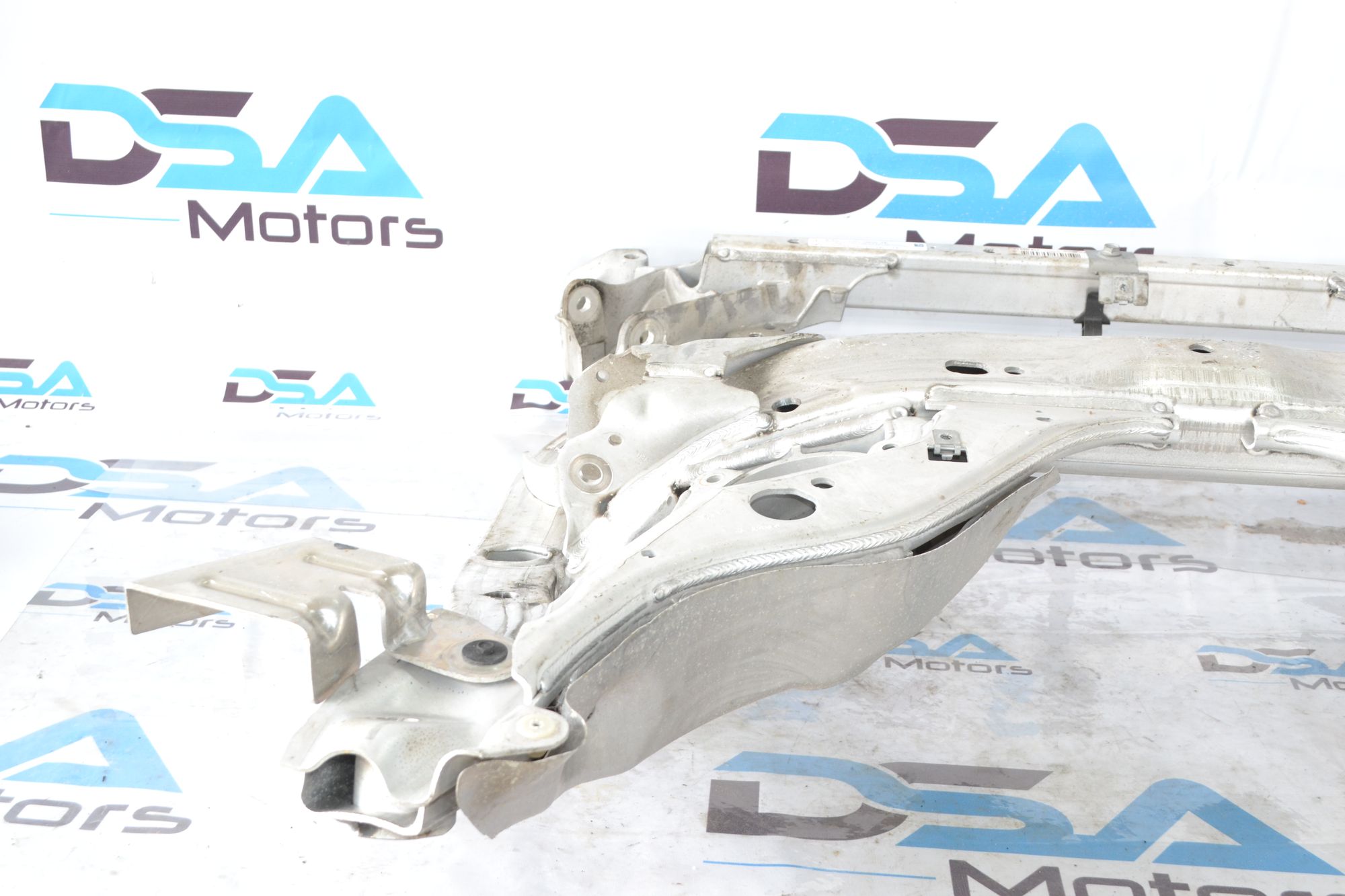 https://ycs.partsauto.market/partsauto-images/thmbs/userImages/b7628e092085f1f91467af1afb6e7630/part/0c30d13e-8590-43f9-896f-0e220529ea82_1781617222158.jpg